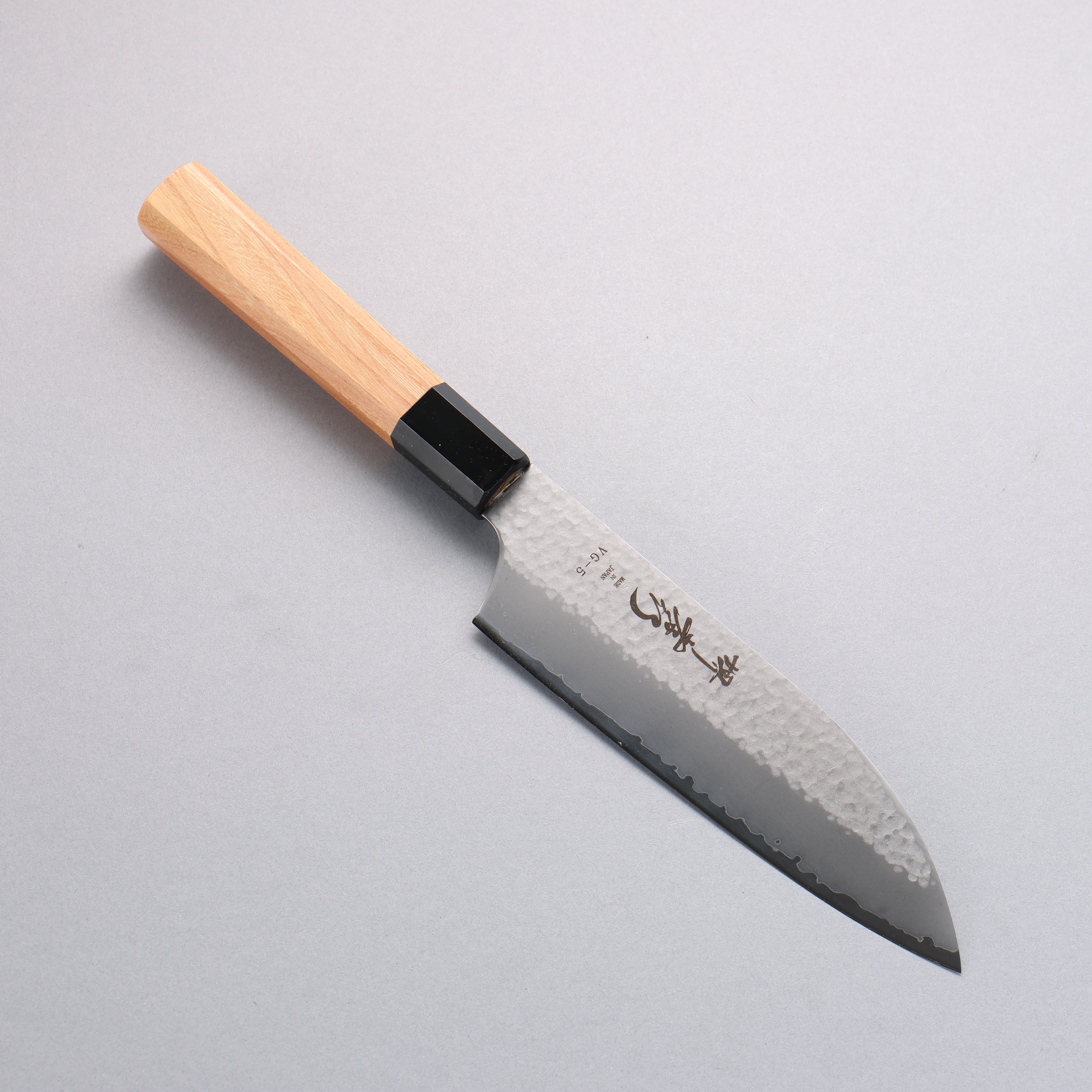堺 孝行 VG5 鎚目 三德刀 165mm 木蘭(口輪:黑色塑料) 握把 Kataoka - 清助刃物