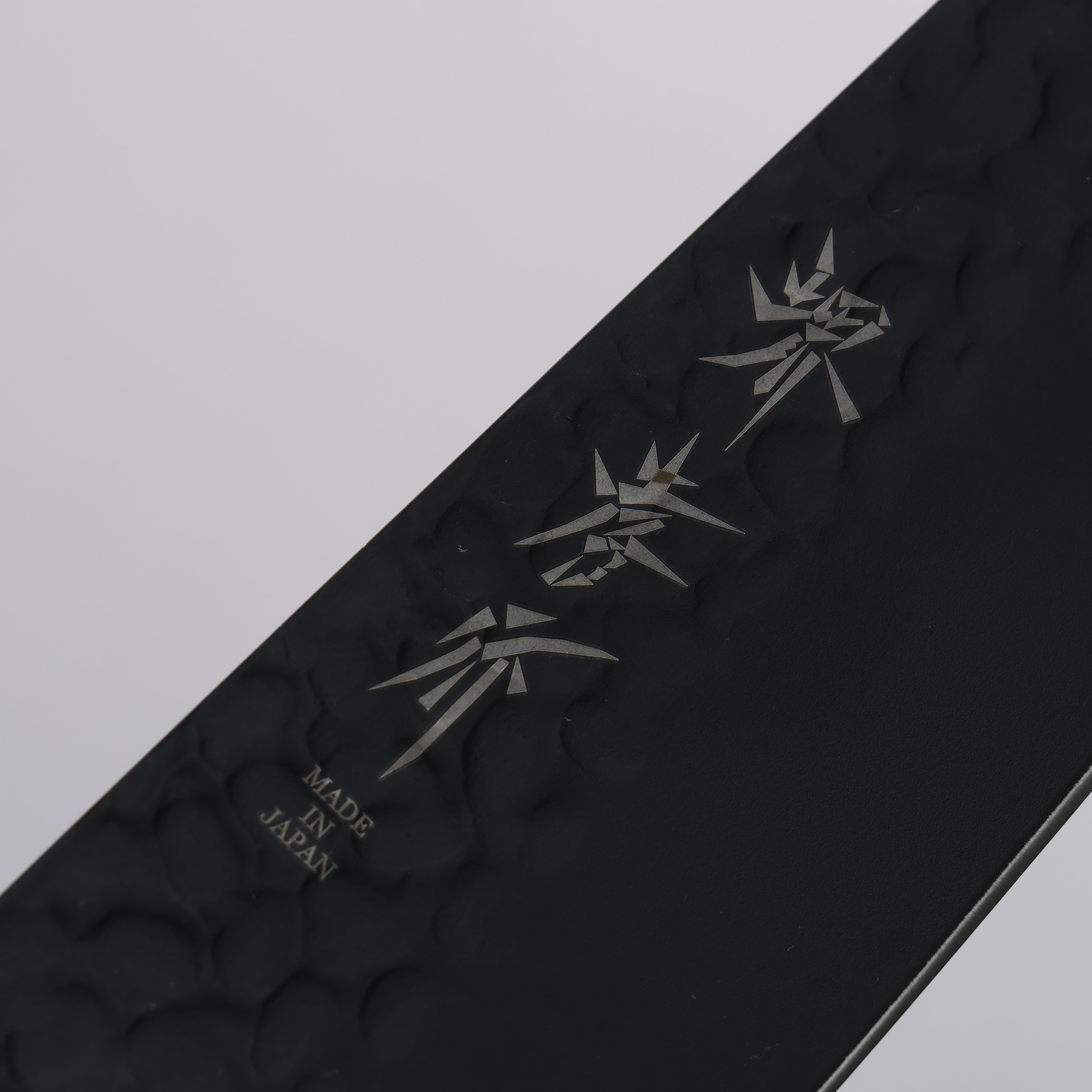 堺 孝行 黑影 VG10 鎚目 鐵氟龍塗層 切付三德刀 160mm 黑漆塗 握把 - 清助刃物