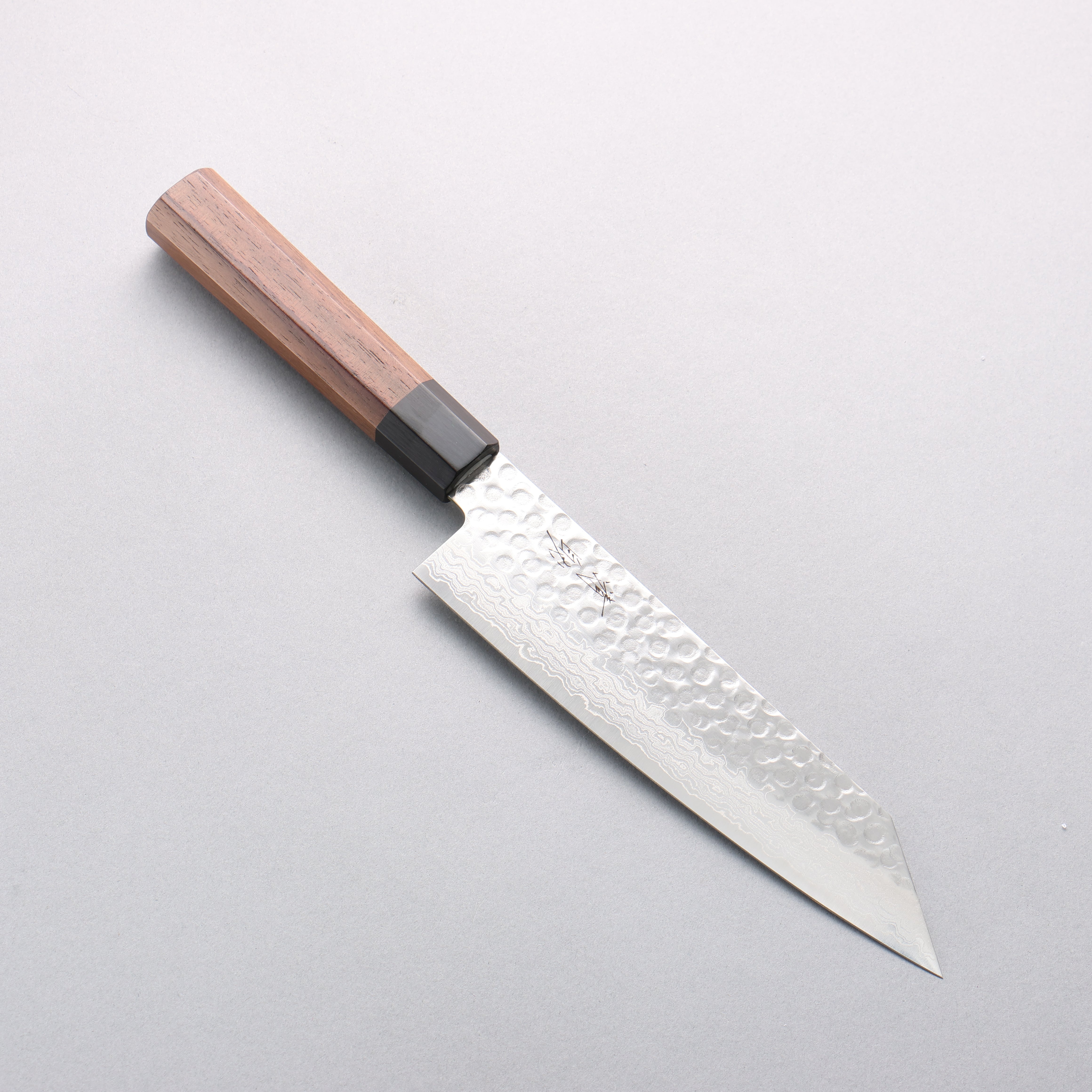 清助 AUS10 45層大馬士革紋 鎚目 切付三德刀 180mm 紫檀木 握把 - 清助刃物