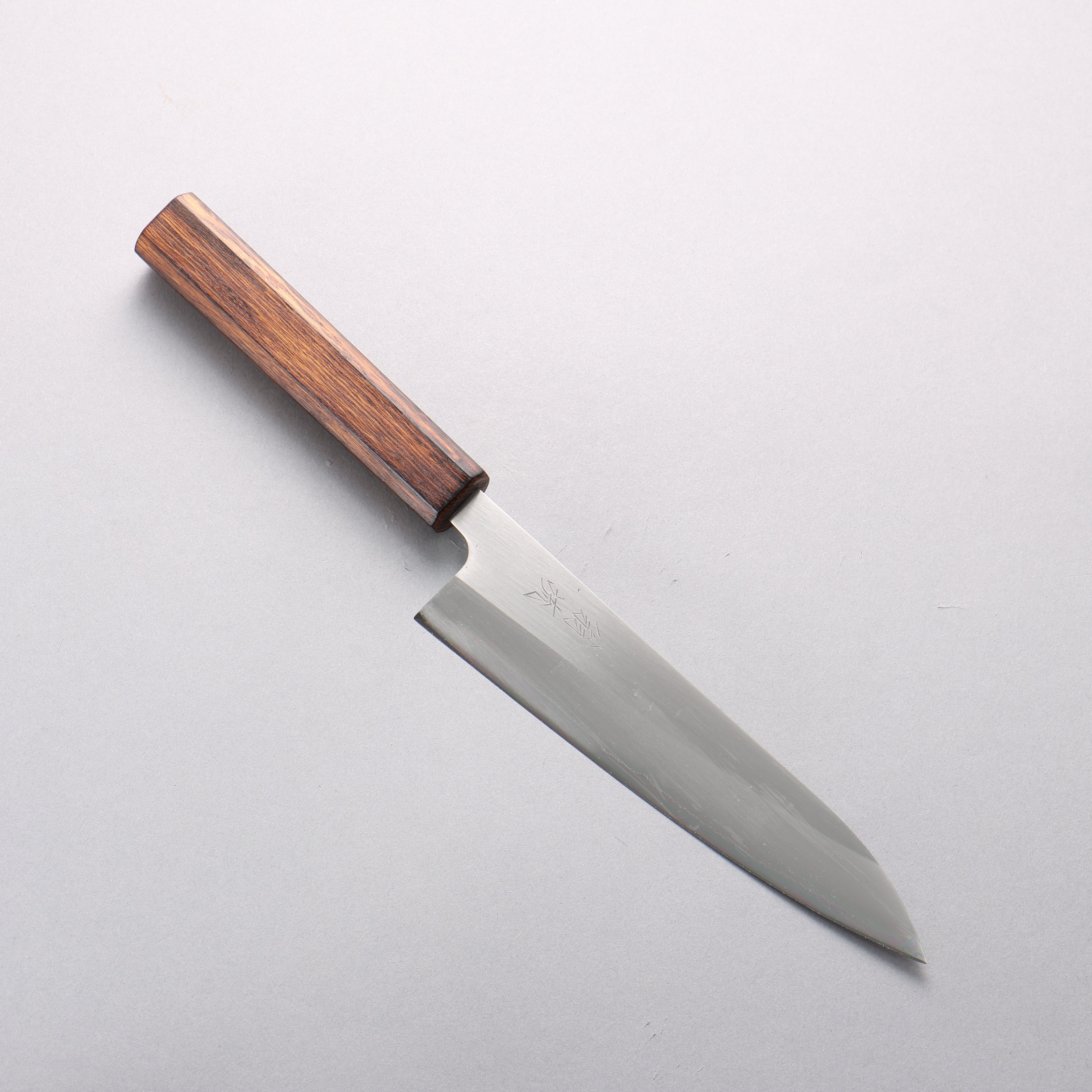 翁流 白鋼一號 牛刀 180mm 橡木 (煤炭煙黑) 握把 - 清助刃物