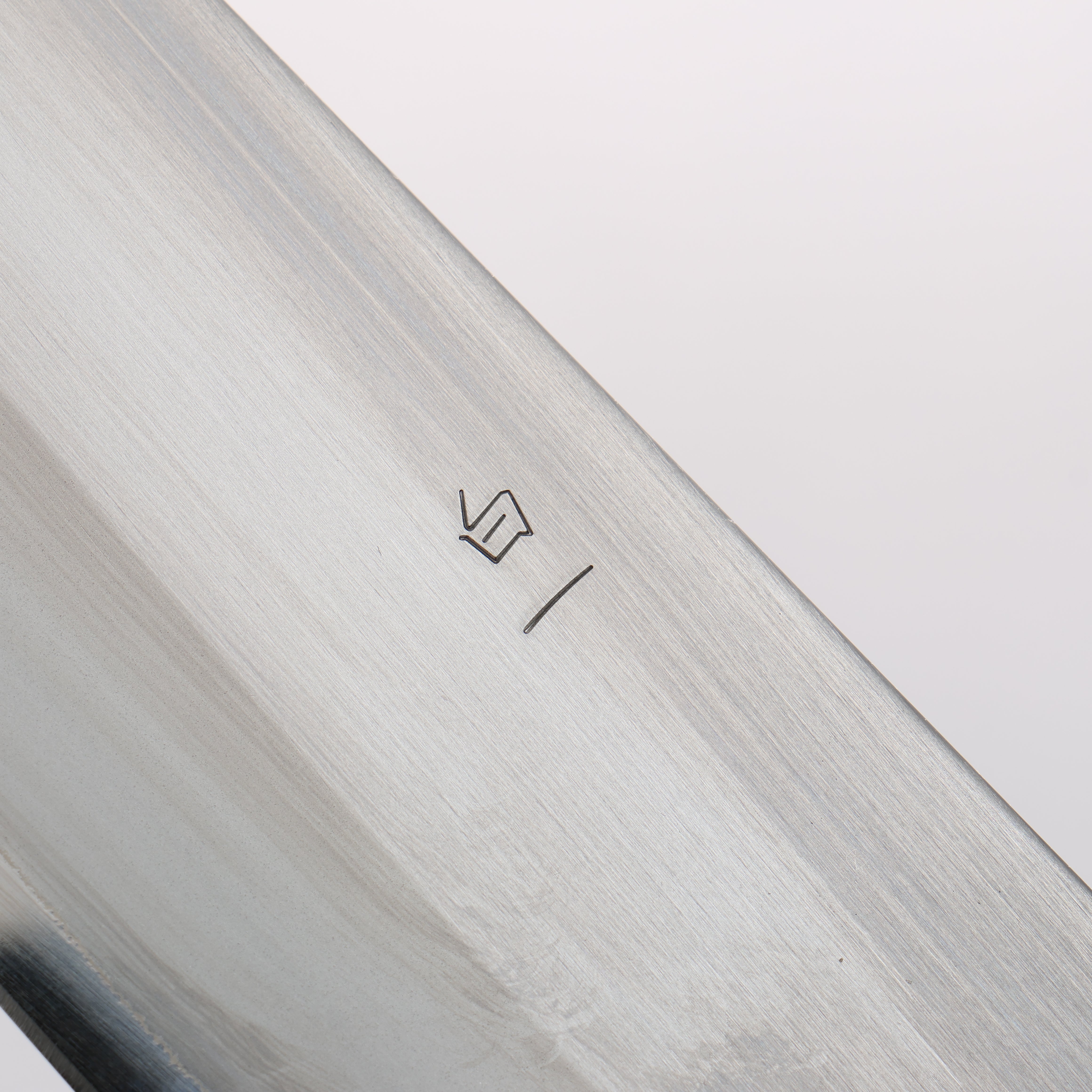 翁流 白鋼一號 牛刀 240mm 橡木 (煤炭煙黑) 握把 - 清助刃物