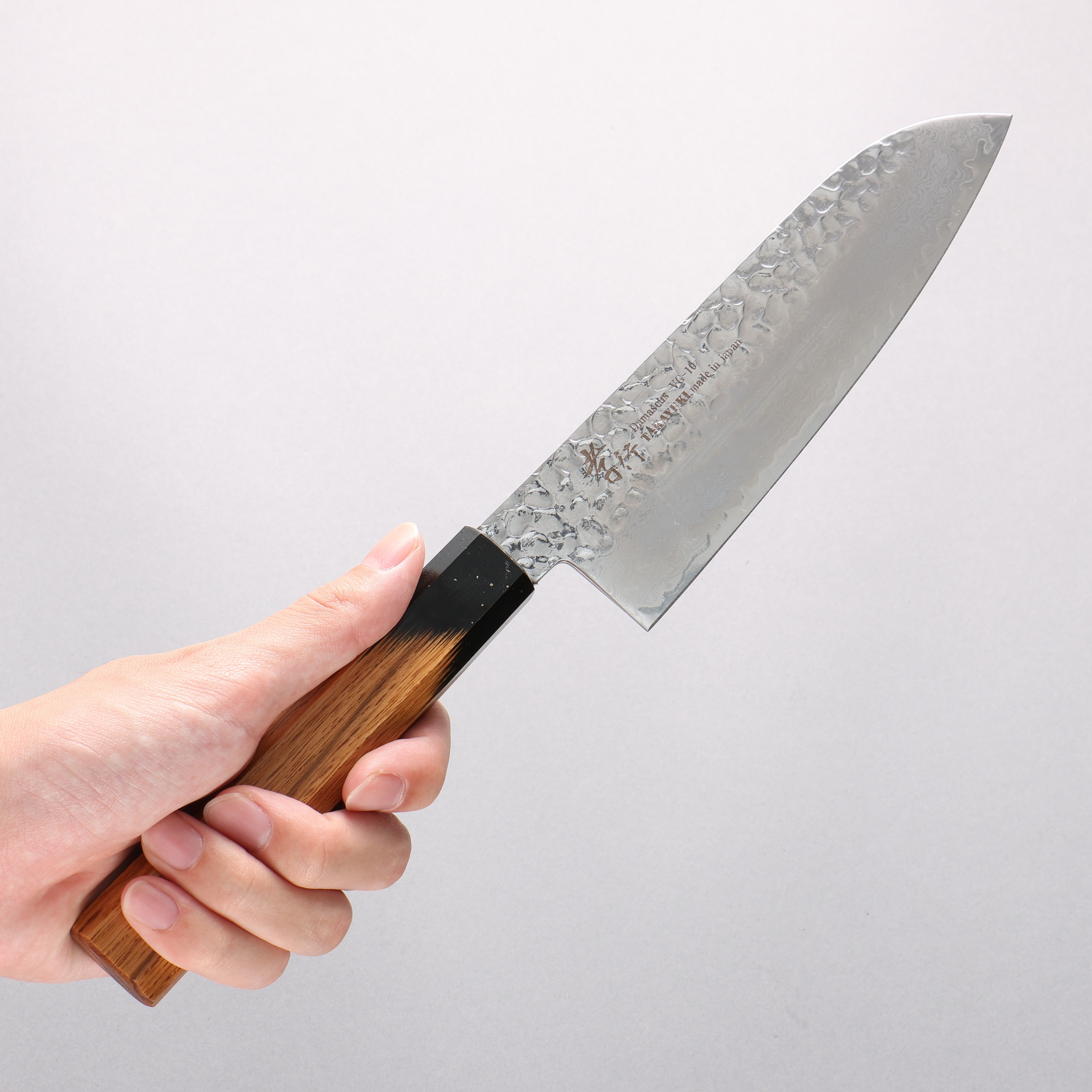 堺 孝行 VG10 33層大馬士革紋 三德刀 170mm 櫟木漆塗(黑伸)握把 - 清助刃物