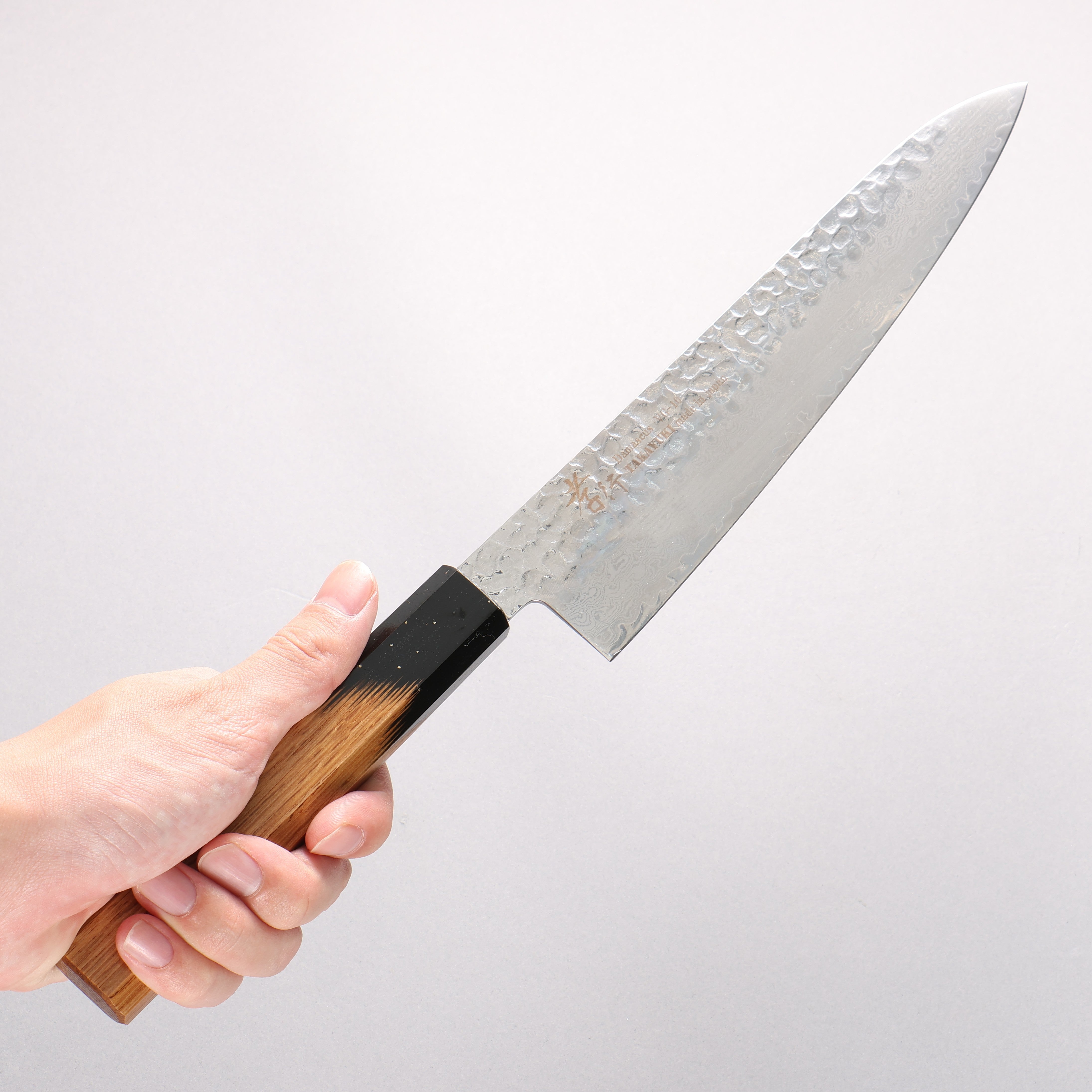 堺 孝行 VG10 33層大馬士革紋 牛刀 210mm 櫟木漆塗(黑伸)握把 - 清助刃物