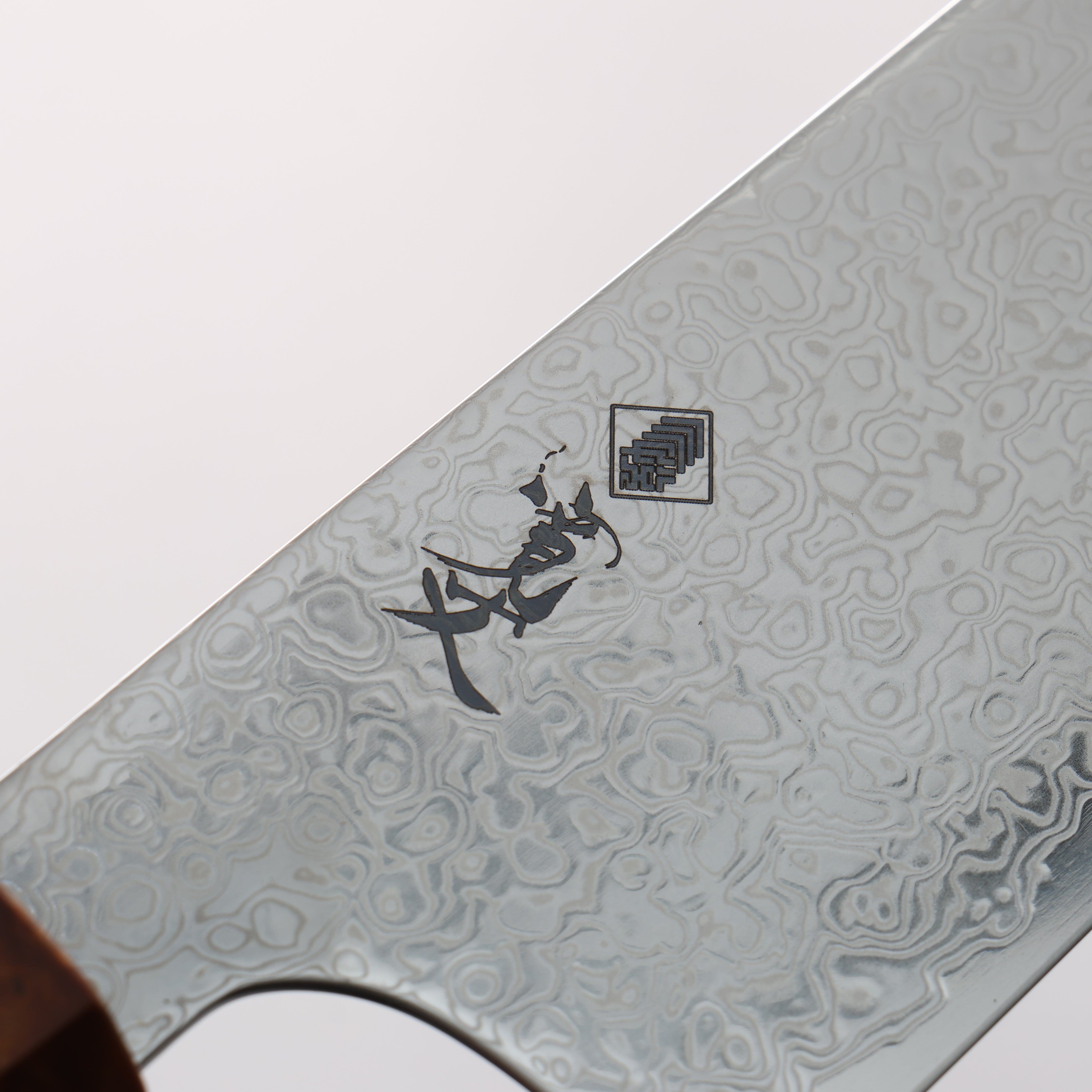 寬丈 SG2 大馬士革紋 打磨處理 切付三德刀 180mm 棕色穩定木 (銀環) 握把 - 清助刃物