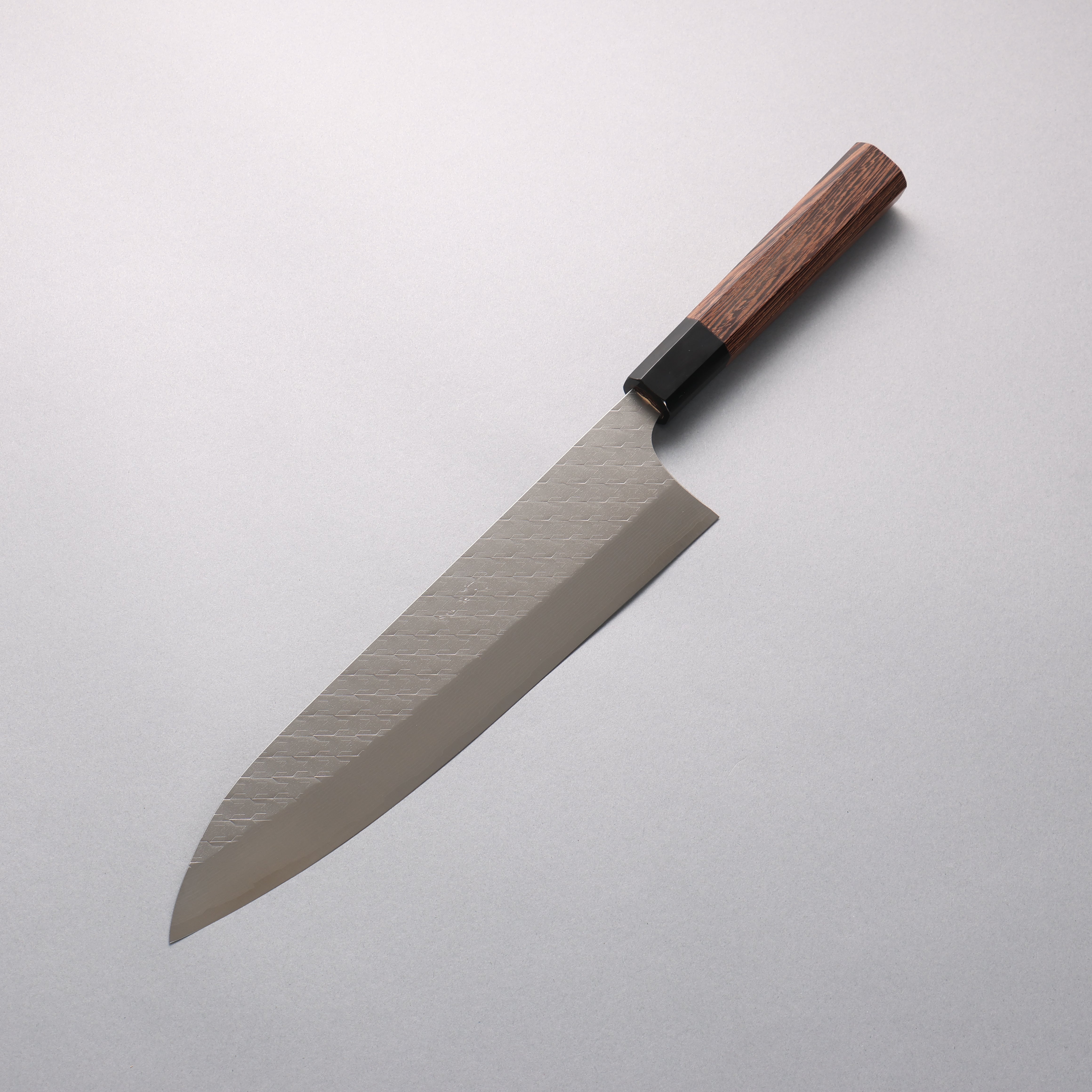 尾形 峻吾 SPG STRIX 鎚目 大馬士革紋 牛刀 240mm 雞翅木(口輪:黒色水牛角) 握把
