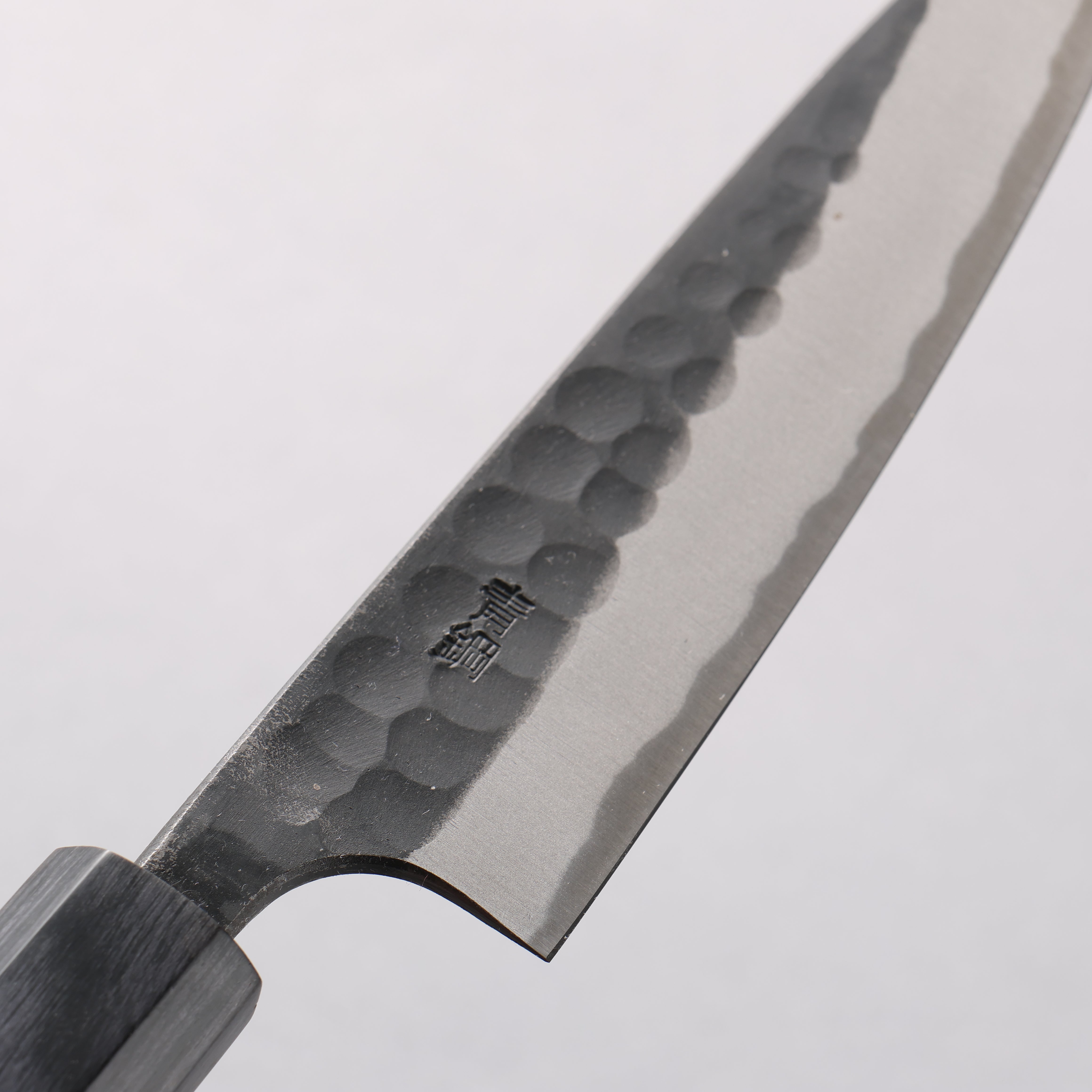 山本 直 超級青鋼 黑打 鎚目 (丸) 多用途小刀 135mm 树脂浸渍枫木 握把