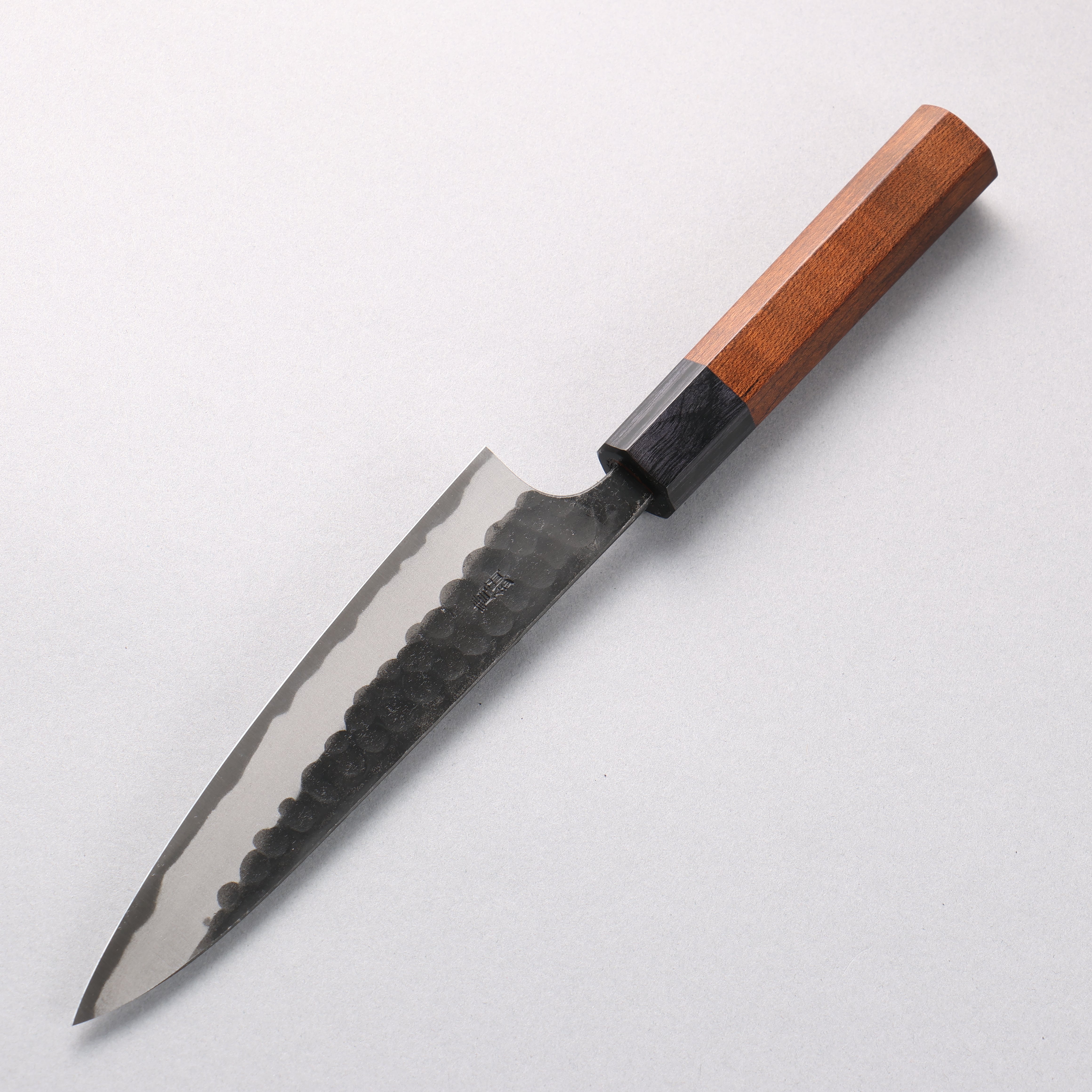 山本 直 超級青鋼 黑打 鎚目 (丸) 多用途小刀 150mm 树脂浸渍枫木 握把