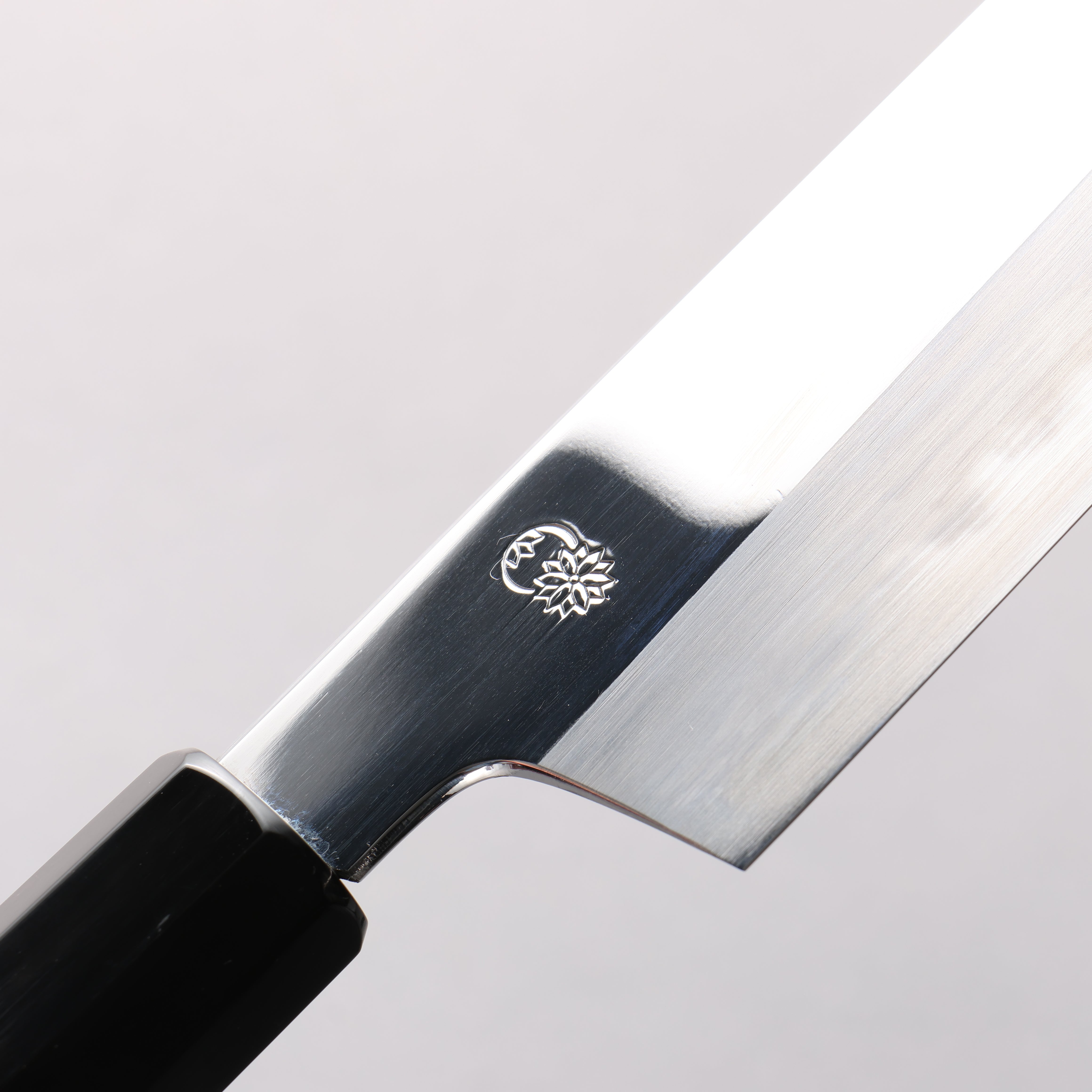 重陽 白鋼 鏡面處理 切付牛刀 240mm 黑檀 (口輪:黑水牛角) 握把 - 清助刃物