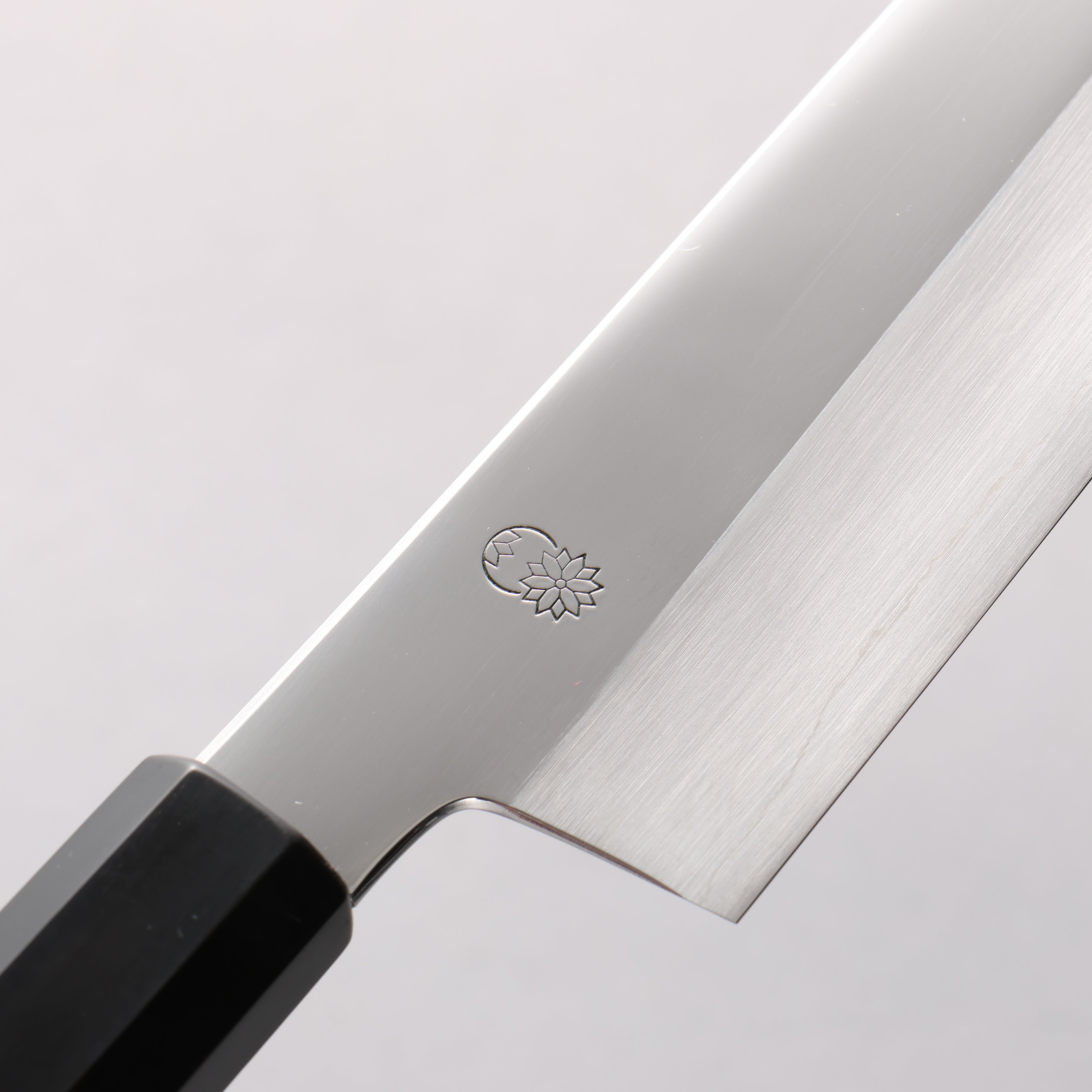 重陽 銀三鋼 鏡面處理 切付牛刀 210mm 黑檀 (口輪:黑水牛角) 握把 - 清助刃物