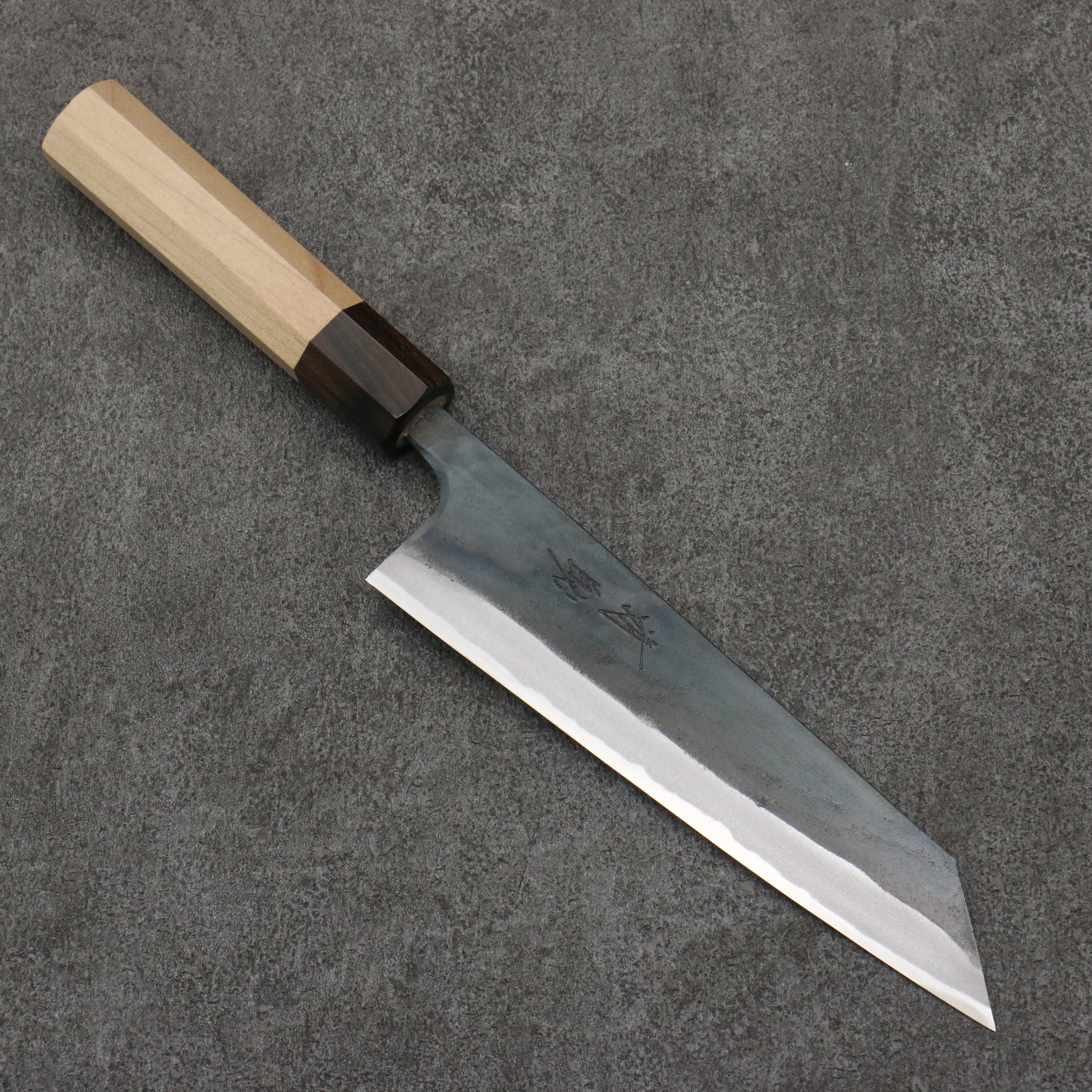 清助 青鋼一號 黑打 文化刀 180mm 木蘭(口輪:黑檀) 握把 - 清助刃物