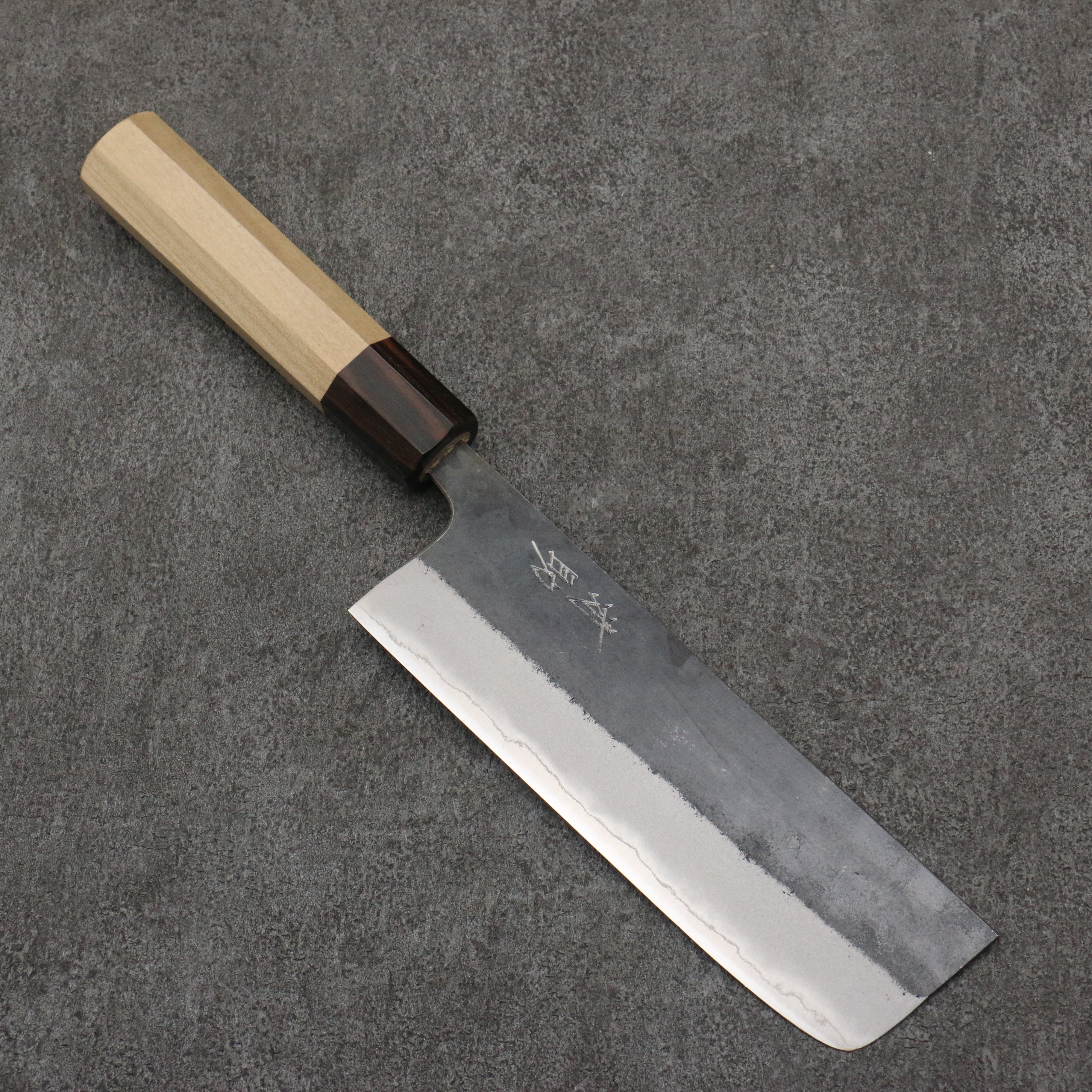清助 青鋼二號 黑打 菜切 165mm 木蘭(口輪:黑檀) 握把 - 清助刃物