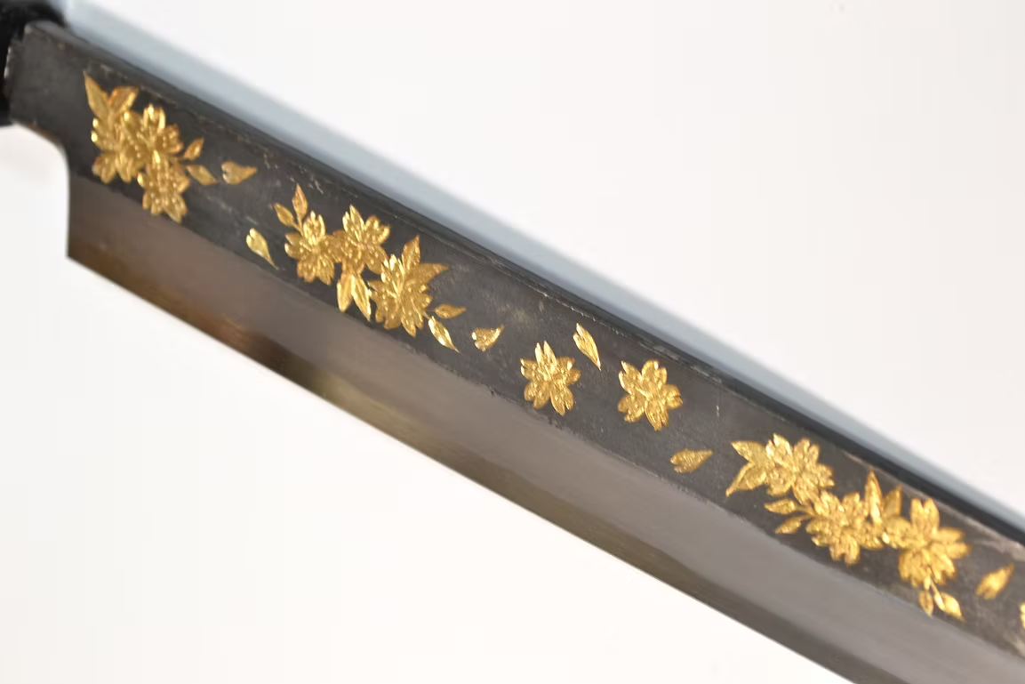 堺 孝行 窪田金雕刻 夜櫻 白鋼二號 黑打 柳刃 270mm 黑檀(口輪:黑水牛銀輪) 握把