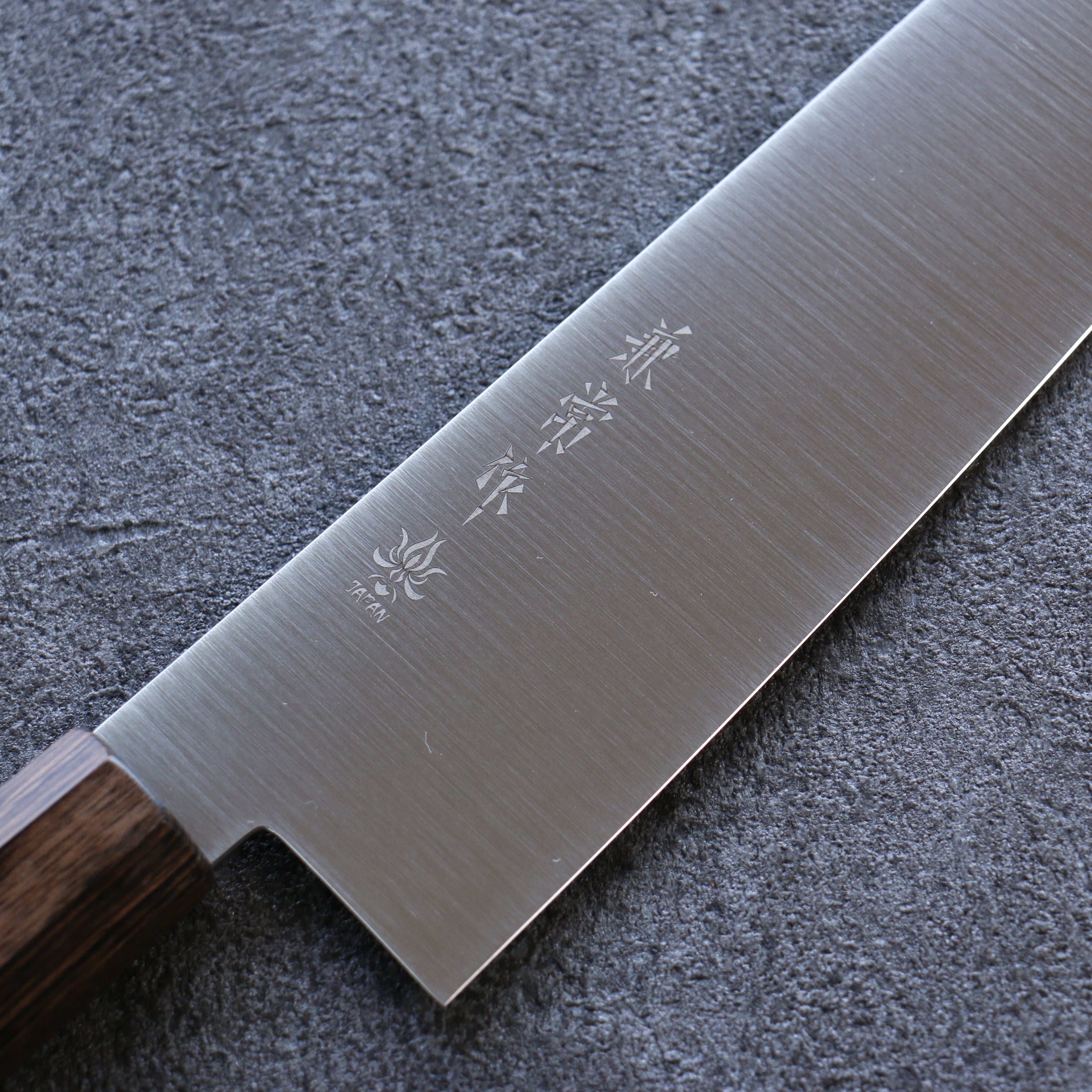 兼常 一途 VG10 三德刀 180mm 茶色合成木 握把 - 清助刃物