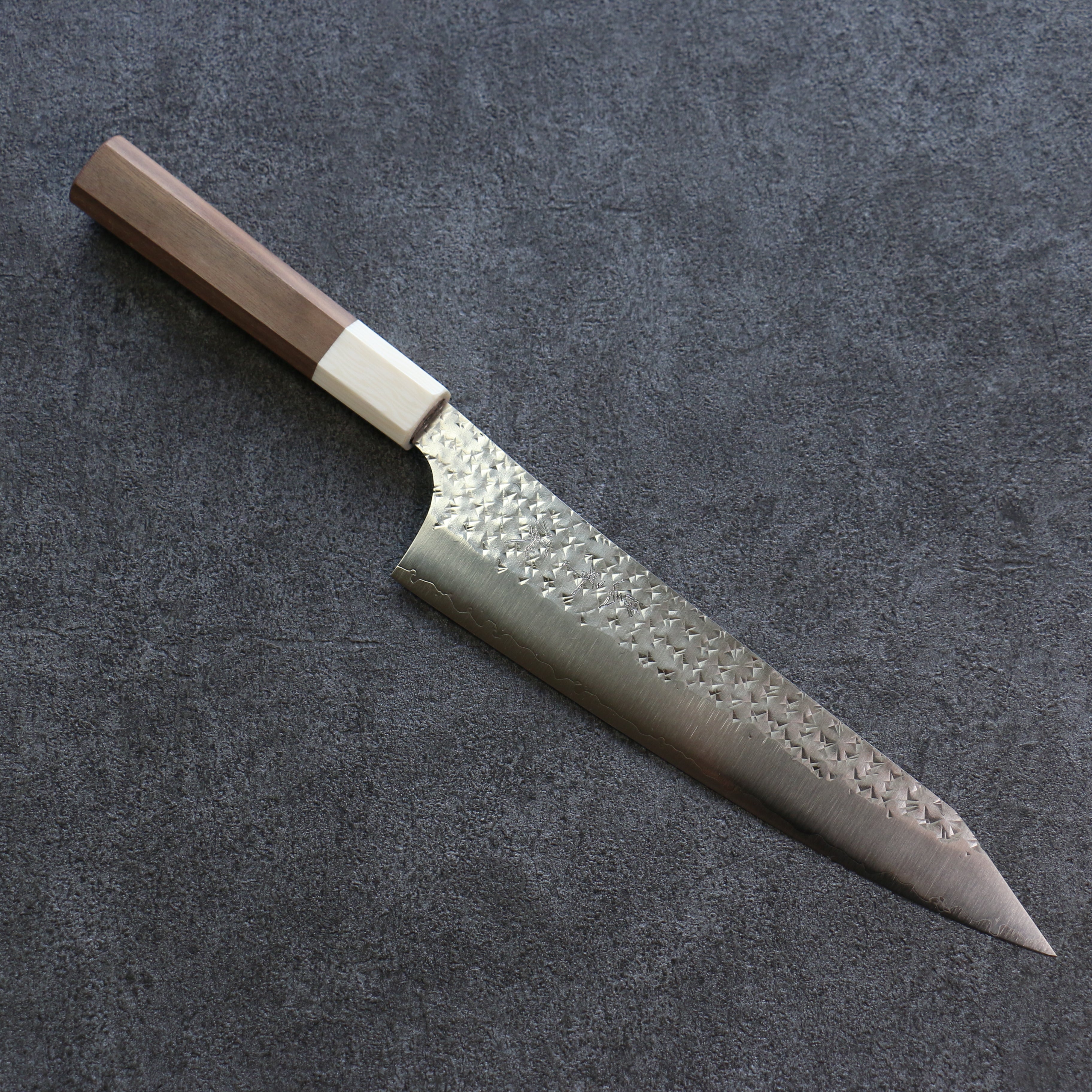 黑崎 優 閃光 銳 SG2 鎚目 牛刀 210mm 核桃木 握把 - 清助刃物