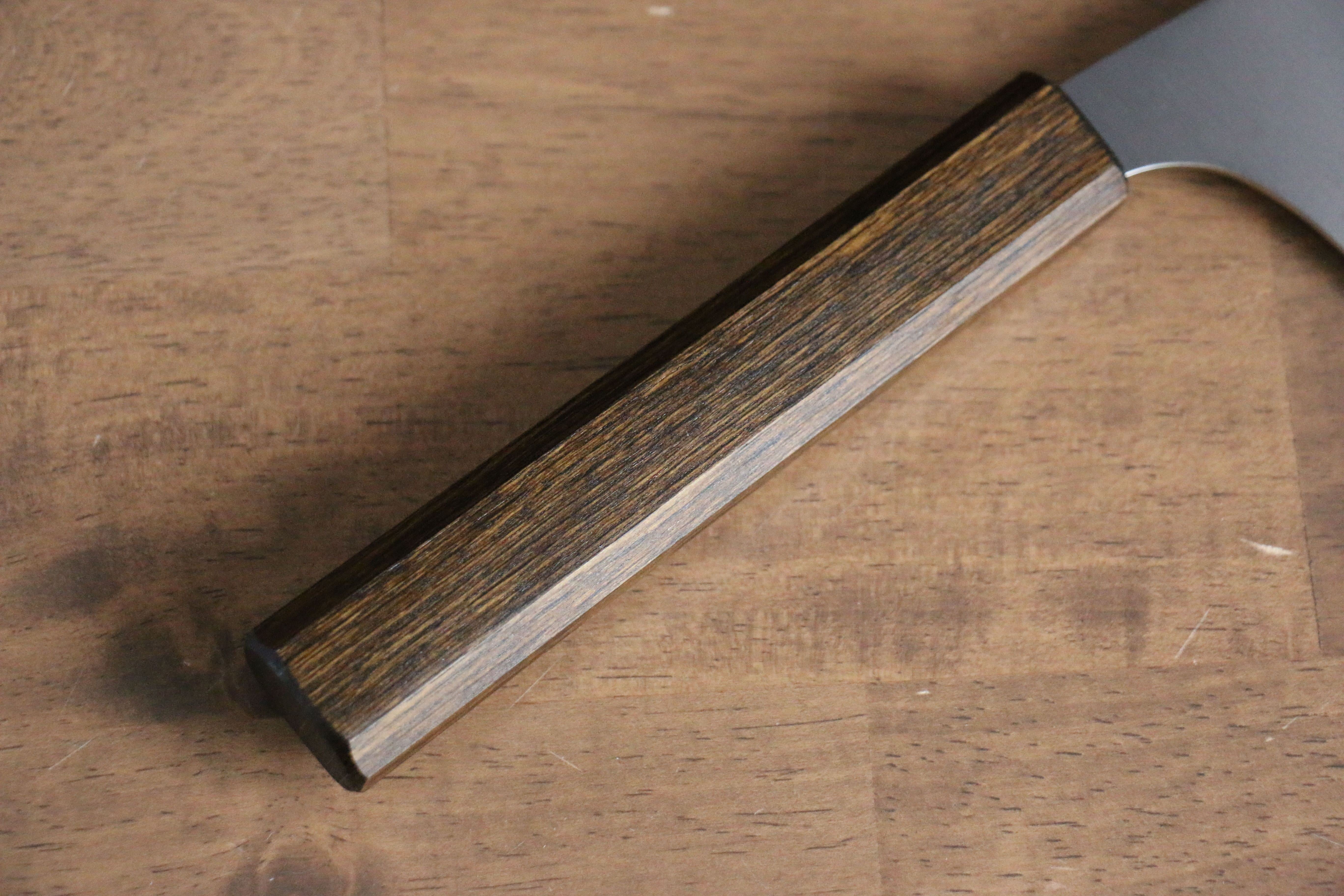 黑崎 優 月光 HAP40 牛刀 240mm 橡木 握把 - 清助刃物