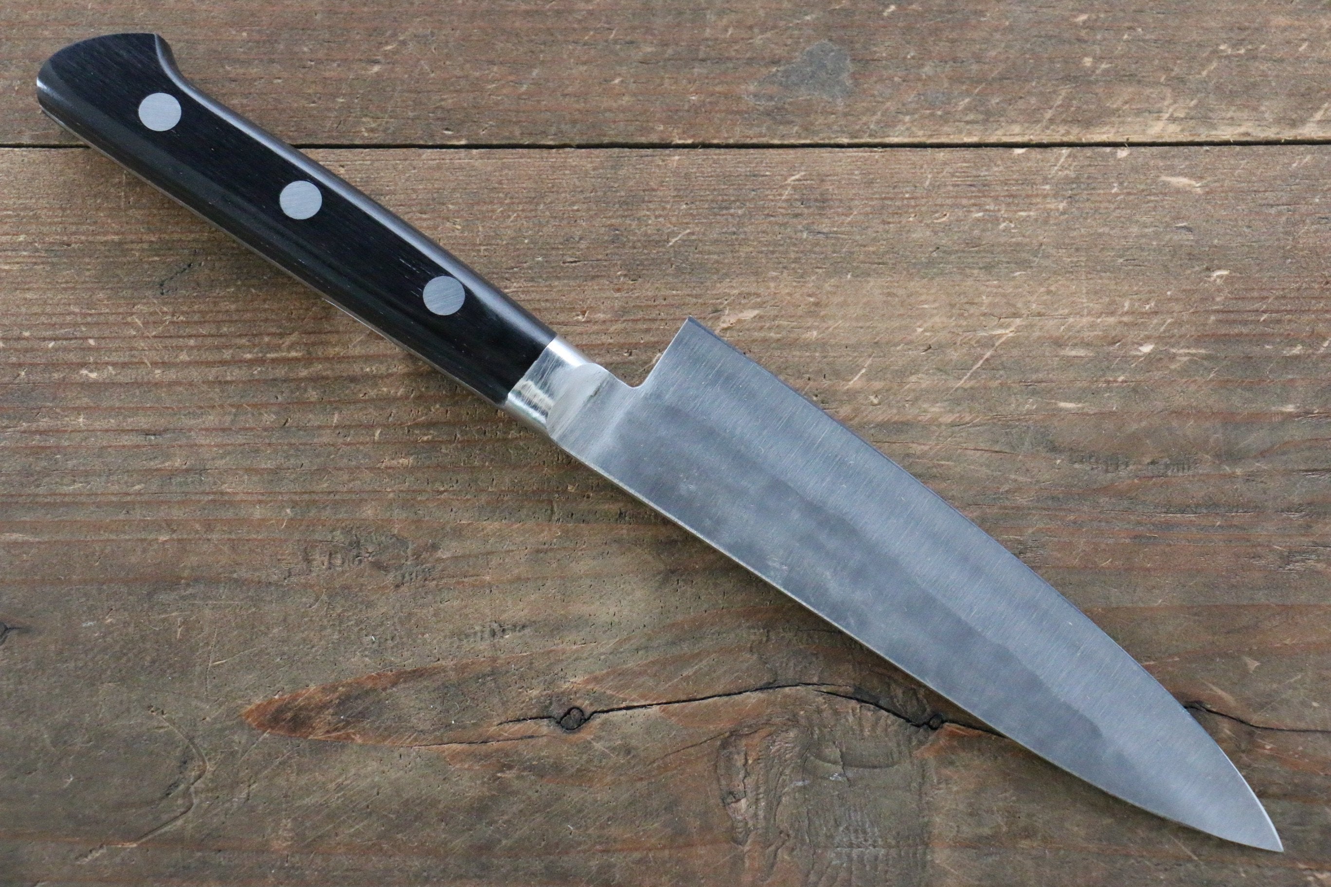 藤原 照康 幻之名刀 白鋼一號 梨地 鎚目 多用途小刀 130mm 黒合成木握把 - 清助刃物
