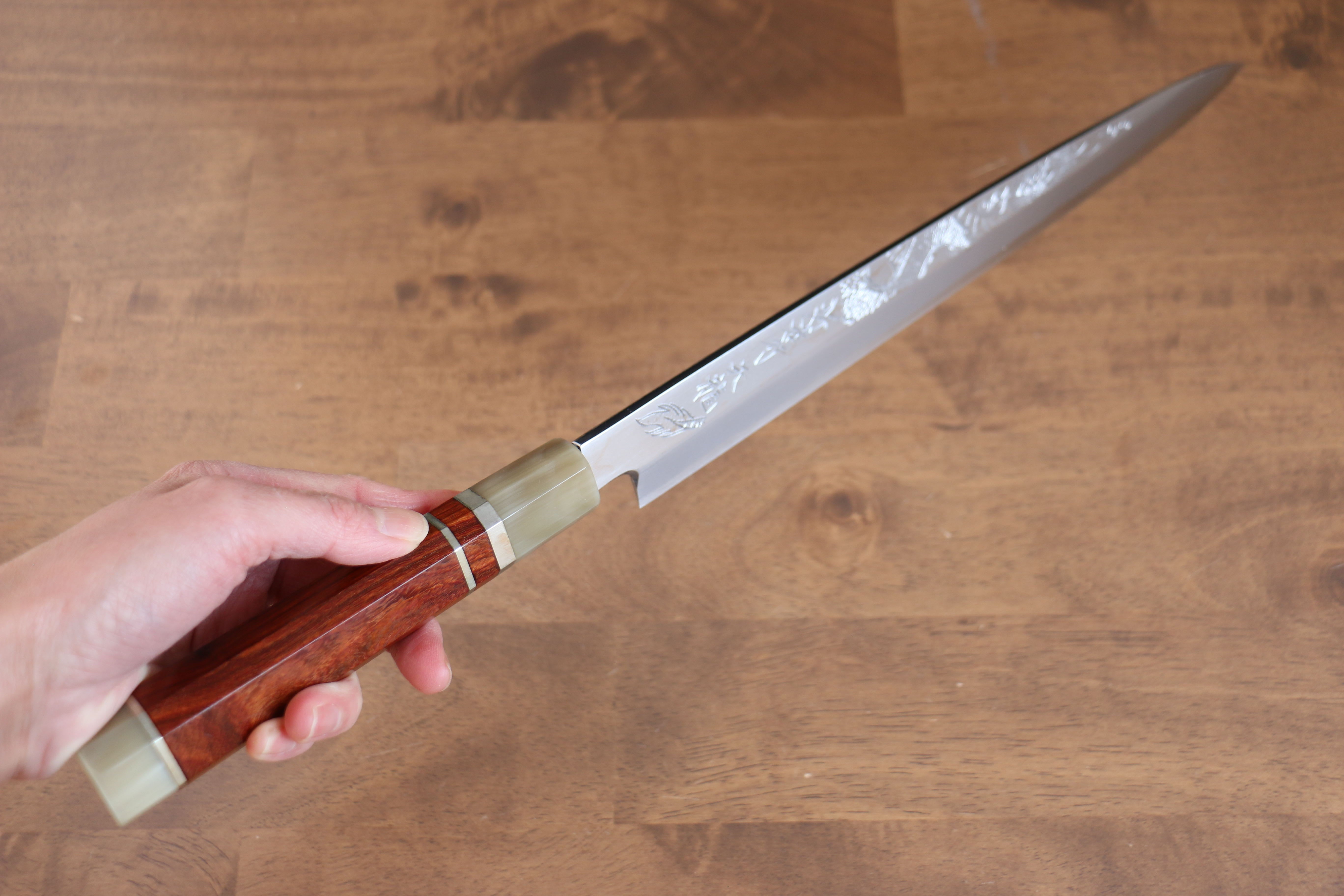 堺 孝行 天龍 Uzushio 渦潮 青鋼二號 刻有龍的圖樣 柳刃 300mm 紅黑檀 握把 附刀鞘 - 系列商品之3 - 清助刃物