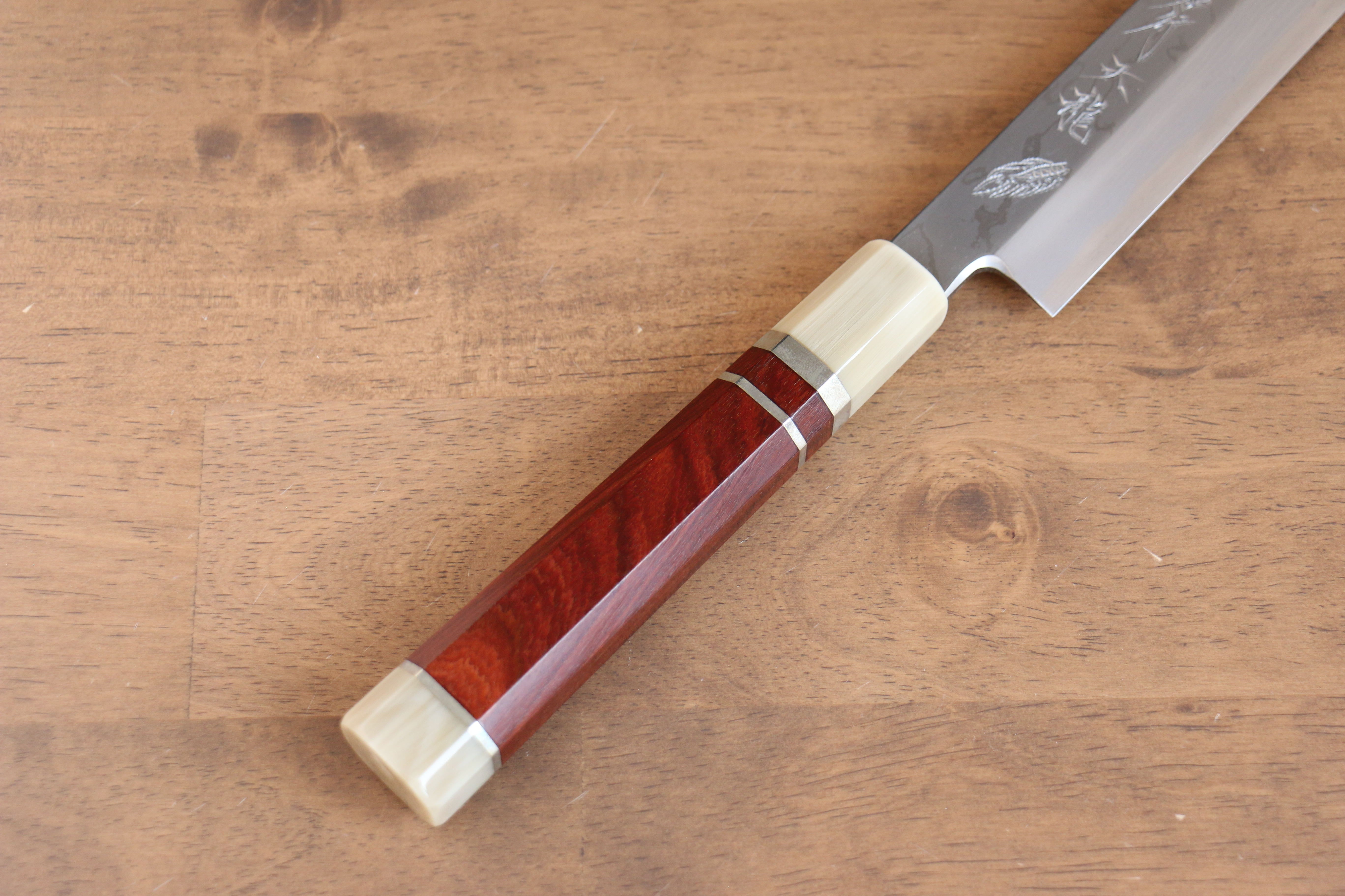 堺 孝行 天龍 Uzushio 渦潮 青鋼二號 刻有龍的圖樣 柳刃 300mm 紅黑檀 握把 附刀鞘 - 系列商品之4 - 清助刃物
