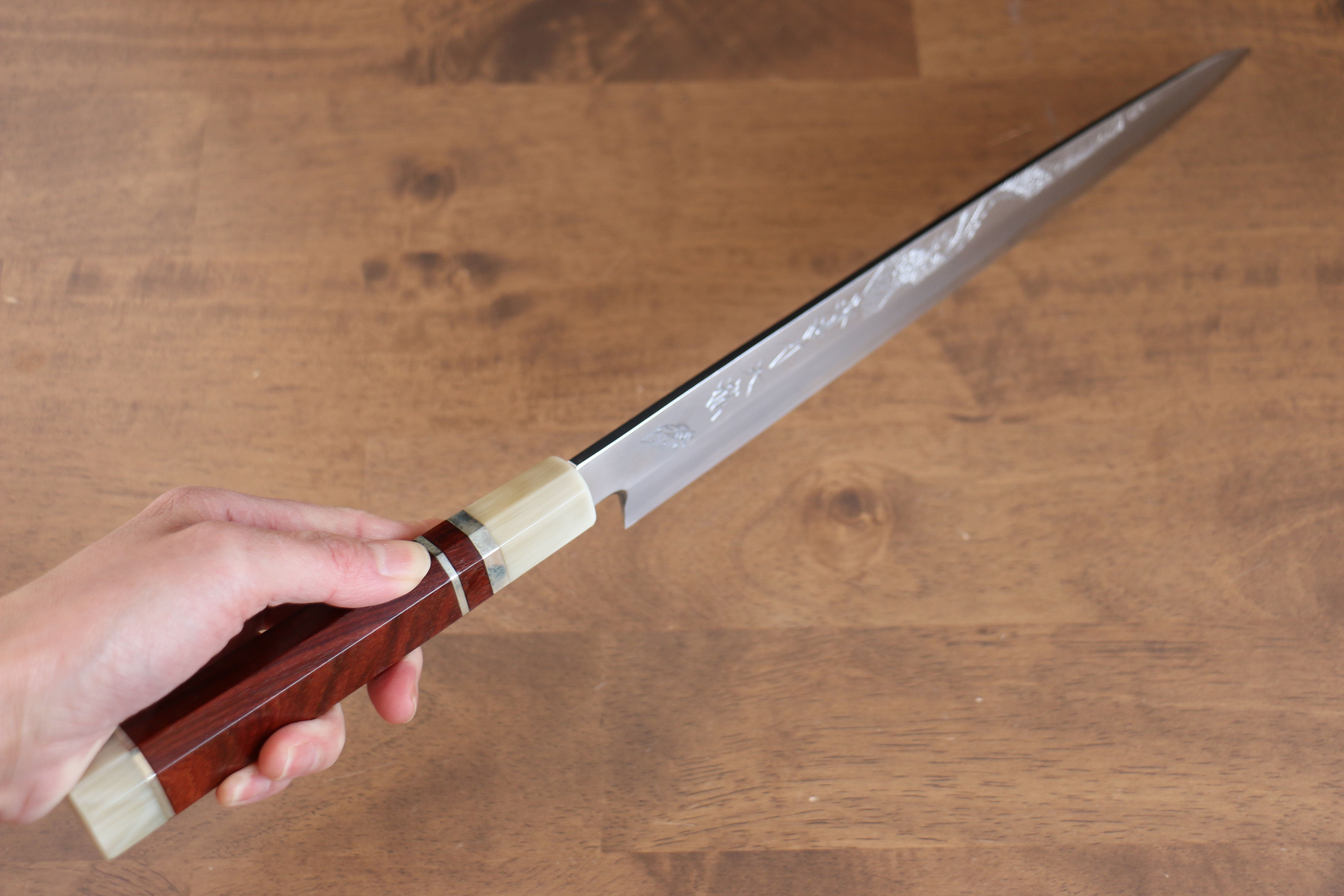 堺 孝行 天龍 Uzushio 渦潮 青鋼二號 刻有龍的圖樣 柳刃 300mm 紅黑檀 握把 附刀鞘 - 系列商品之4 - 清助刃物