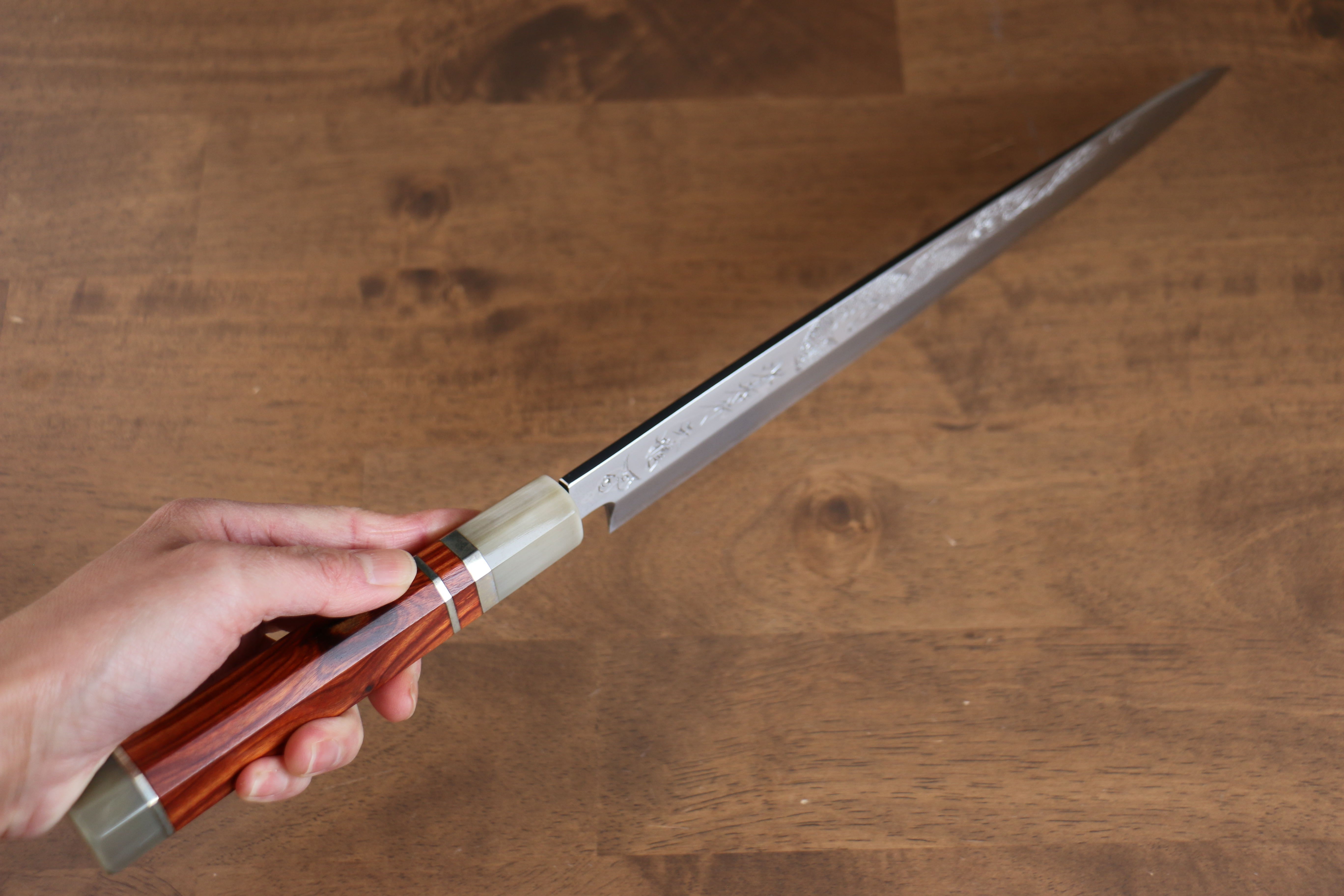 堺 孝行 天龍 Uzushio 渦潮 青鋼二號 刻有龍的圖樣 柳刃 300mm 紅黑檀 握把 附刀鞘 - 系列商品之6 - 清助刃物