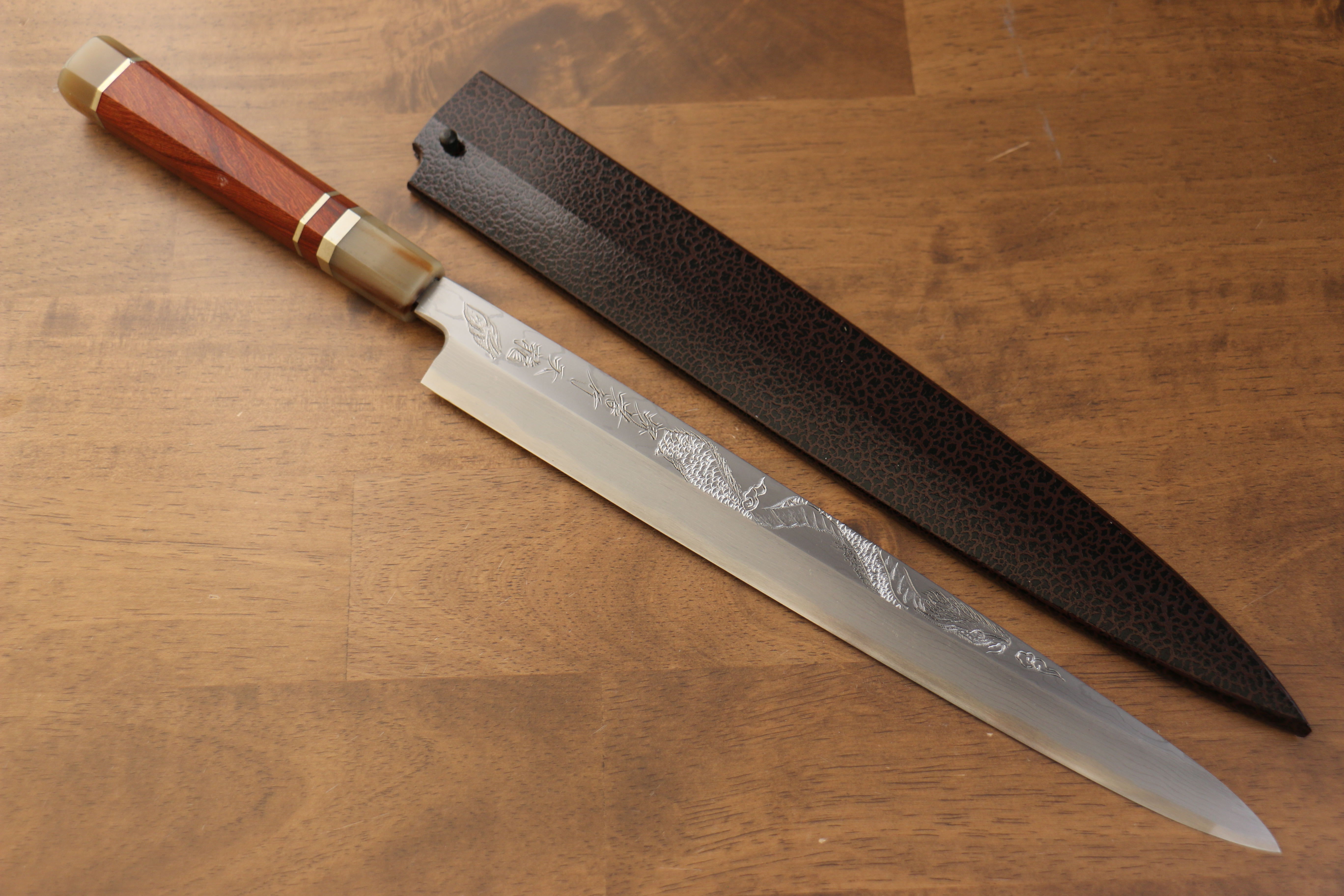 堺 孝行 天龍 Uzushio 渦潮 青鋼二號 刻有龍的圖樣 柳刃 300mm 紅黑檀 握把 附刀鞘 - 系列商品之7 - 清助刃物