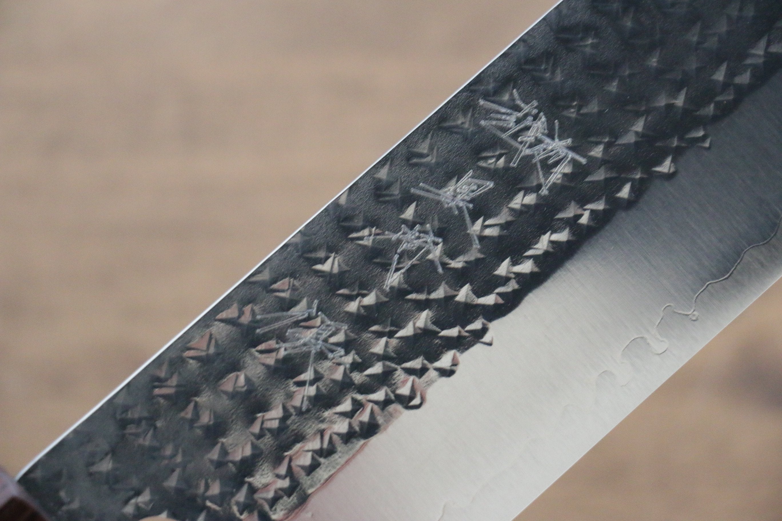黑崎 優 閃光 SG2 鎚目 菜切 165mm 楓木(茶色帶土耳其石環型設計)握把 - 清助刃物
