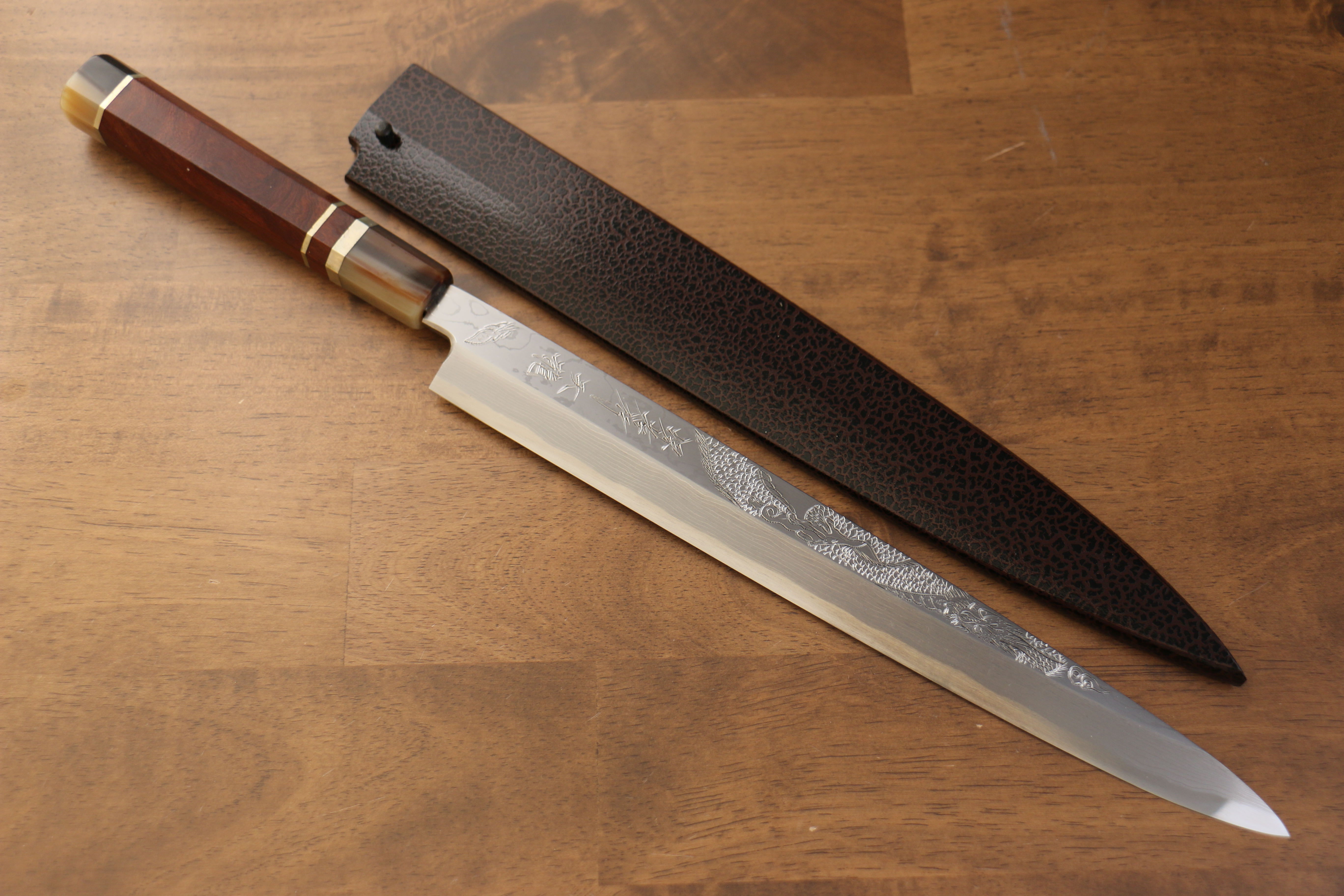 堺 孝行 天龍 Uzushio 渦潮 青鋼二號 刻有龍的圖樣 柳刃 300mm 紅黑檀 握把 附刀鞘 - 系列商品之8 - 清助刃物