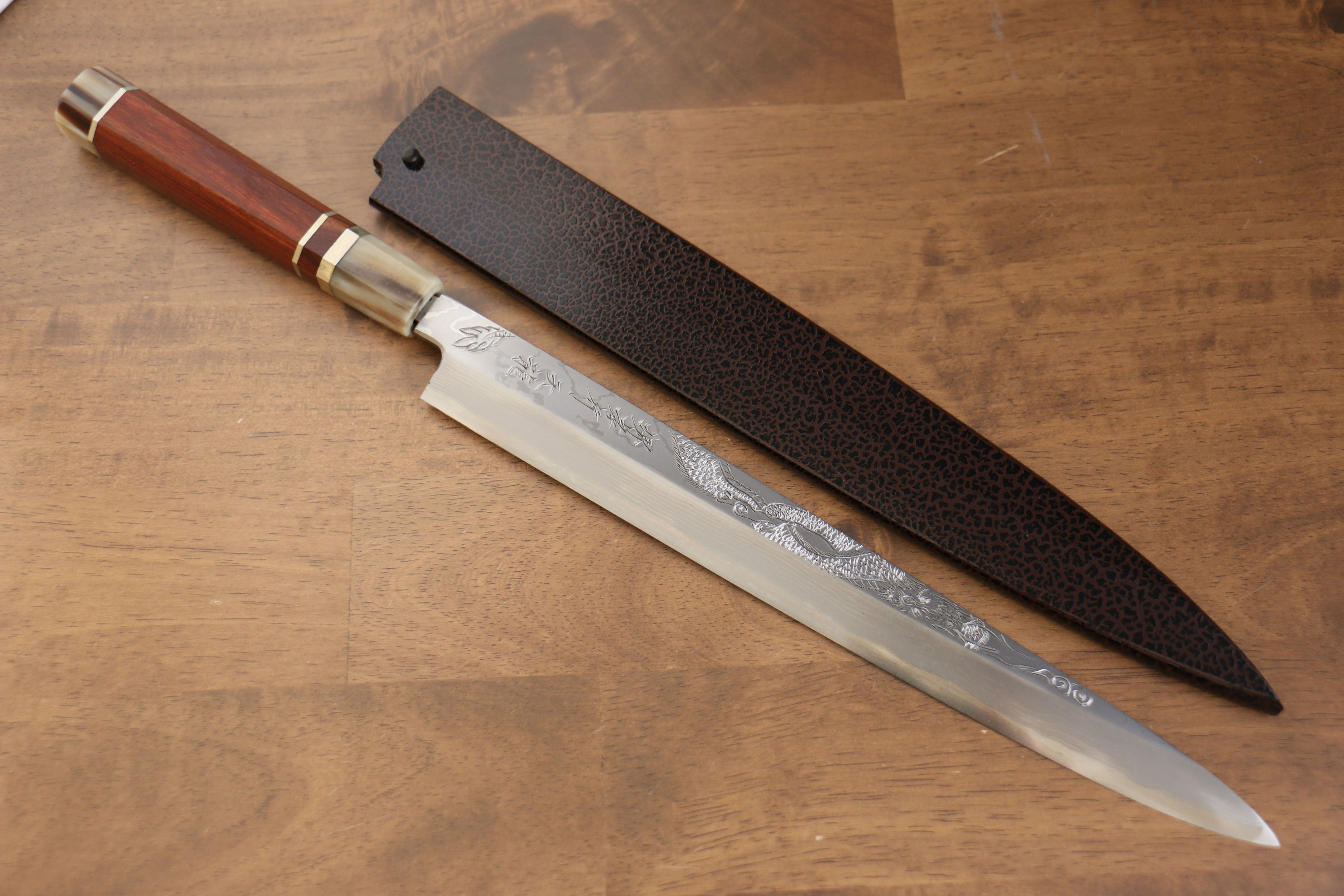 堺 孝行 天龍 Uzushio 渦潮 青鋼二號 刻有龍的圖樣 柳刃 300mm 紅黑檀 握把 附刀鞘 - 系列商品之10 - 清助刃物