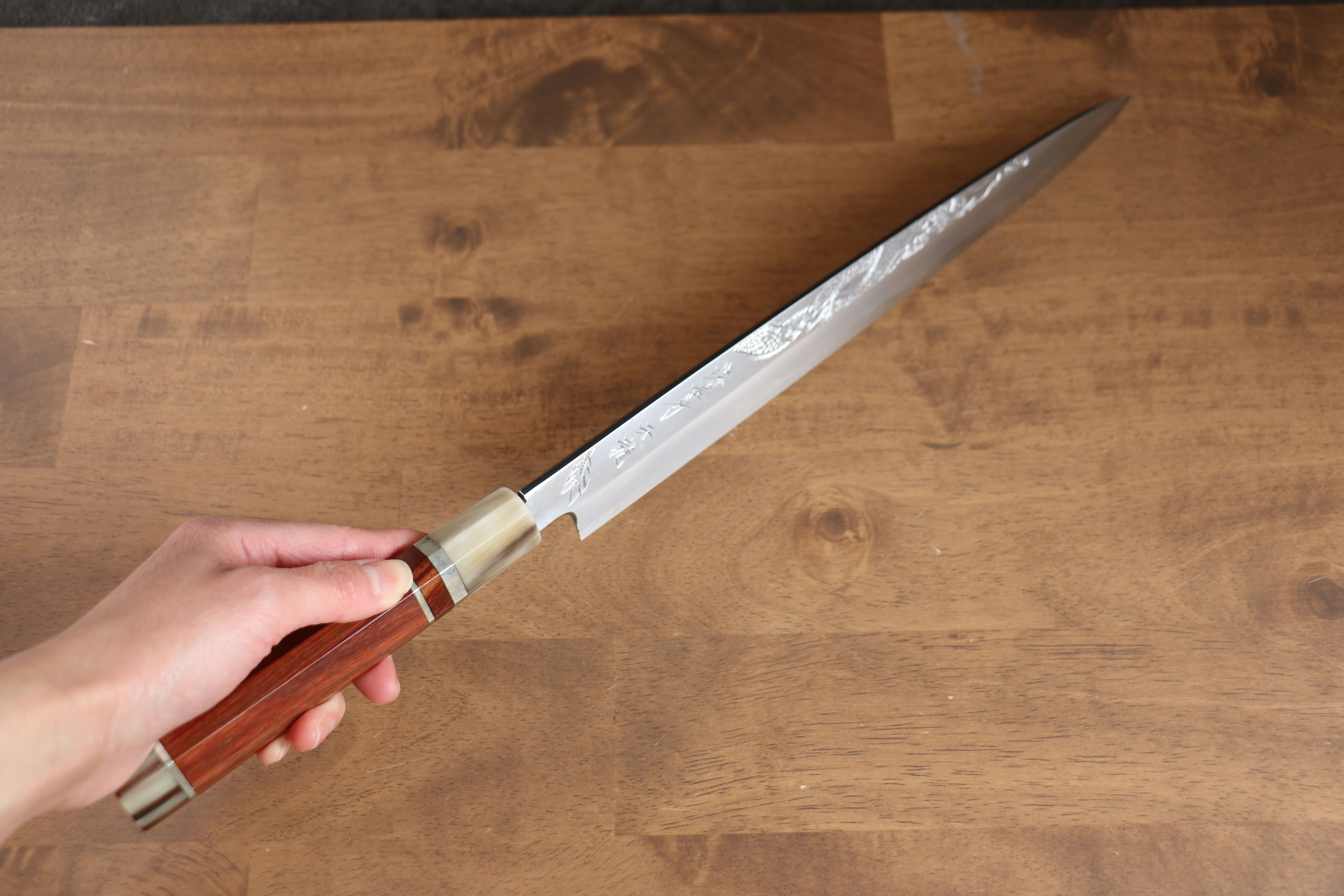堺 孝行 天龍 Uzushio 渦潮 青鋼二號 刻有龍的圖樣 柳刃 300mm 紅黑檀 握把 附刀鞘 - 系列商品之10 - 清助刃物