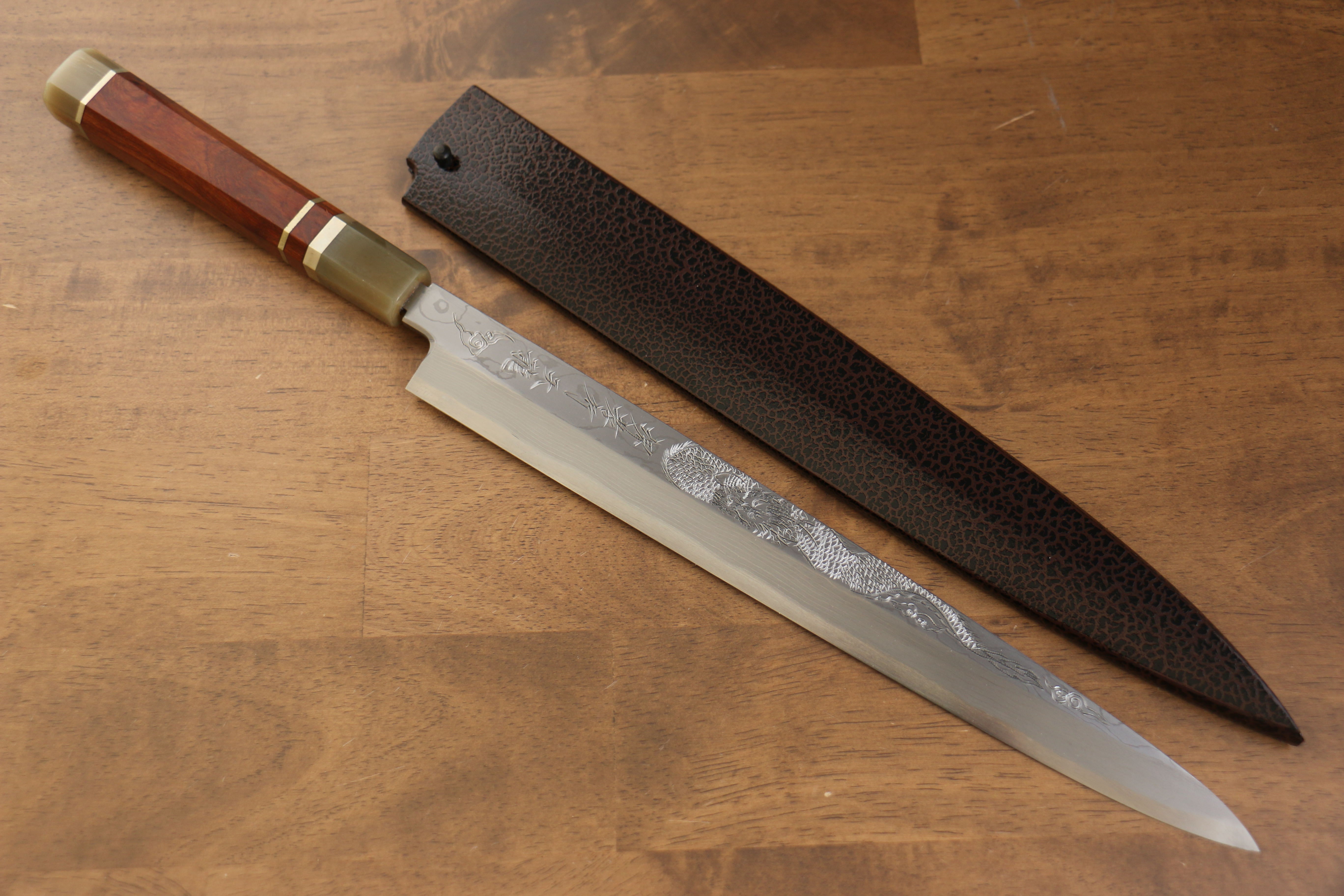 堺 孝行 天龍 Uzushio 渦潮 青鋼二號 刻有龍的圖樣 柳刃 300mm 紅黑檀 握把 附刀鞘 - 系列商品之11 - 清助刃物