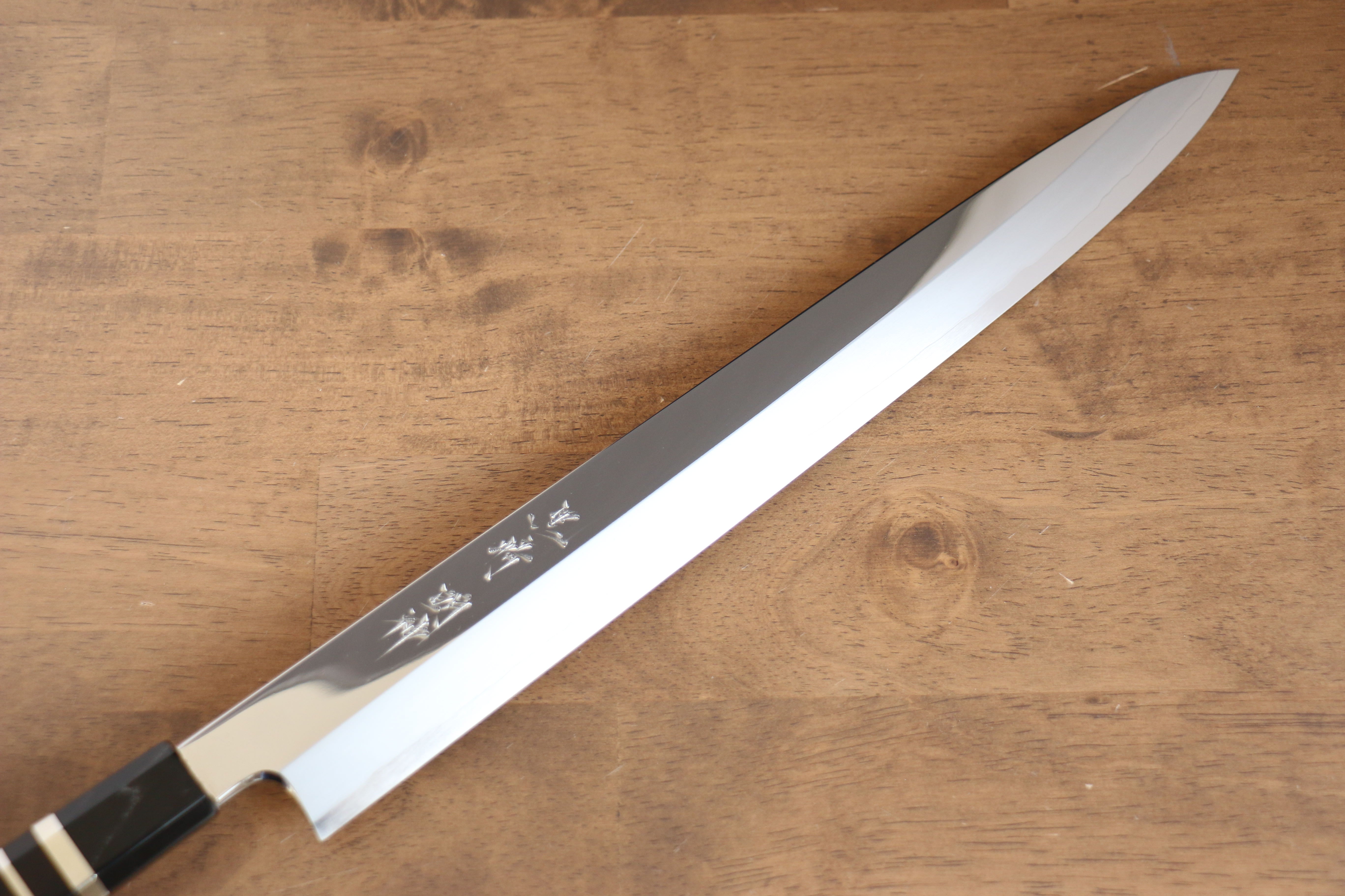 黑崎 優 黑崎 ☓ 明神 SG2 鏡面處理 柳刃 330mm 黑檀(兩側帶水牛環型設計) 握把 附刀鞘 - 清助刃物