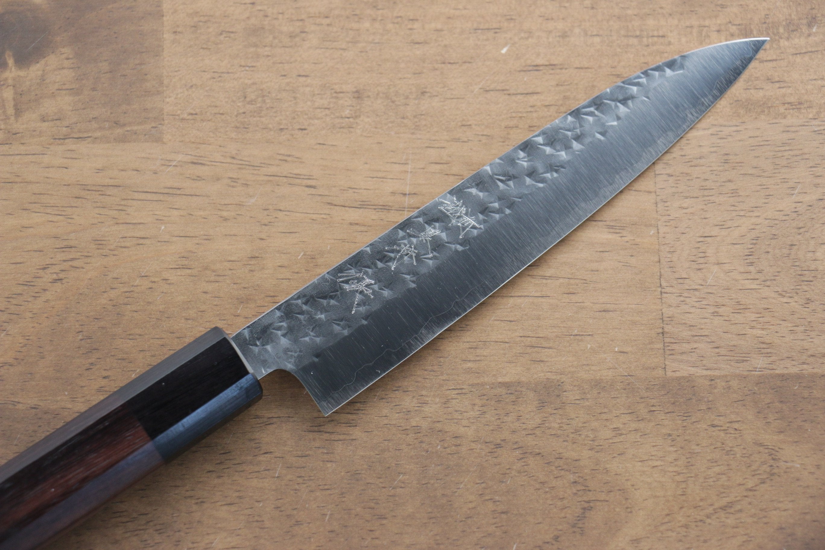 黑崎 優 閃光 SG2 鎚目 多用途小刀 150mm 紫檀木(口輪:黑合成木) 握把 - 清助刃物