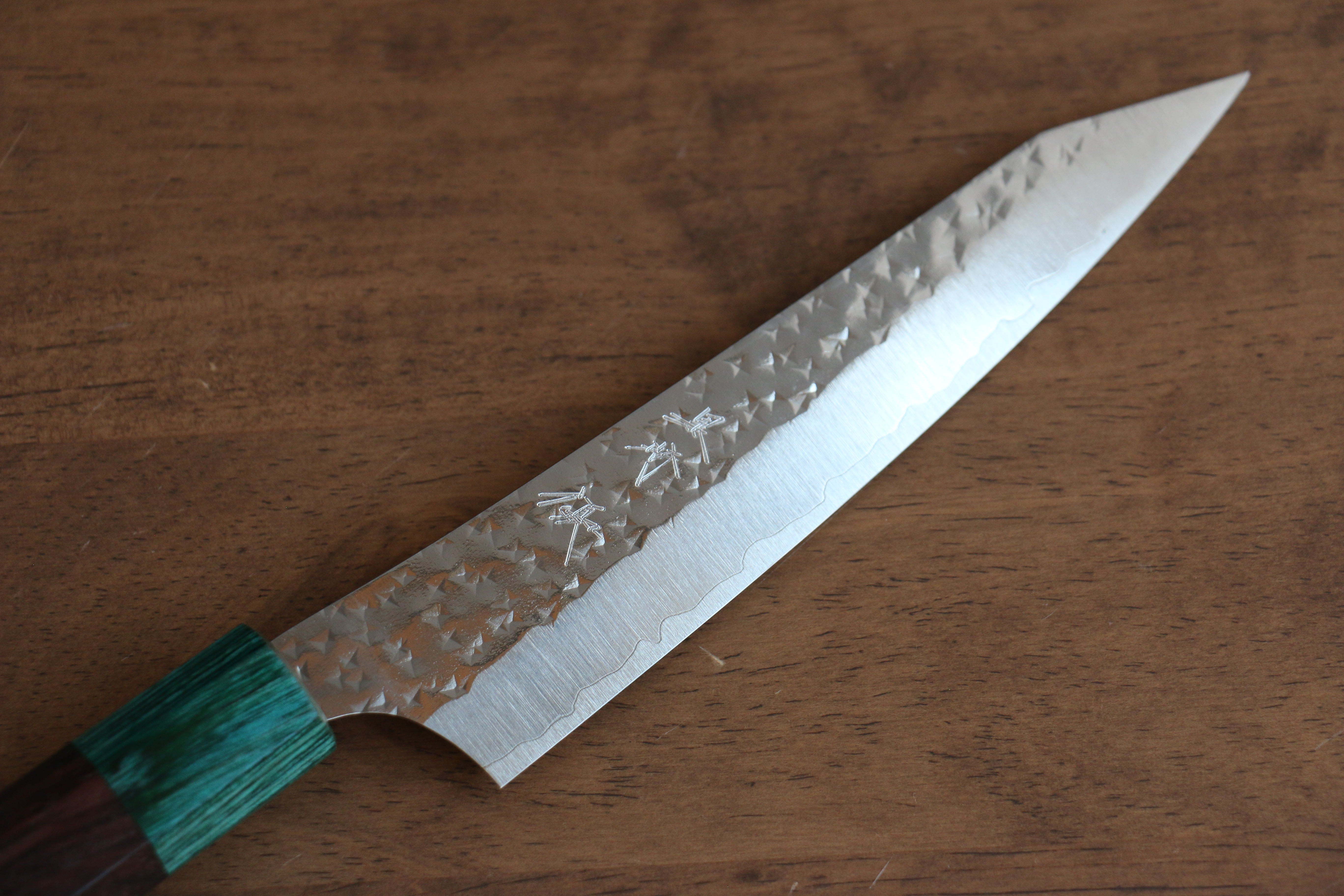 黑崎 優 閃光 銳 SG2 鎚目 多用途小刀 150mm 紫檀木(口輪:綠合成木) 握把 - 清助刃物