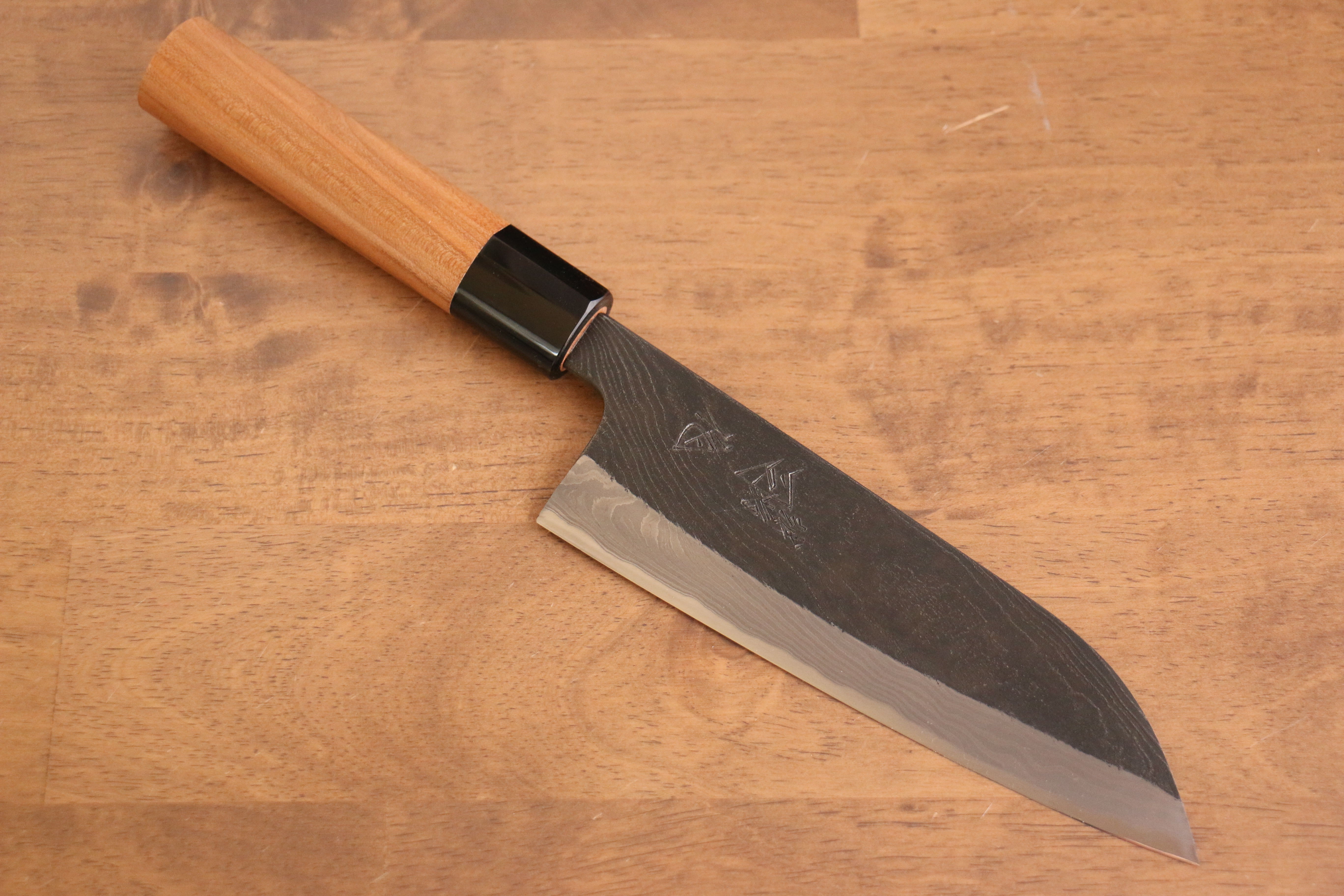 日野浦 司 玉鋼 黑打 三德刀 165mm 山櫻 握把 - 清助刃物