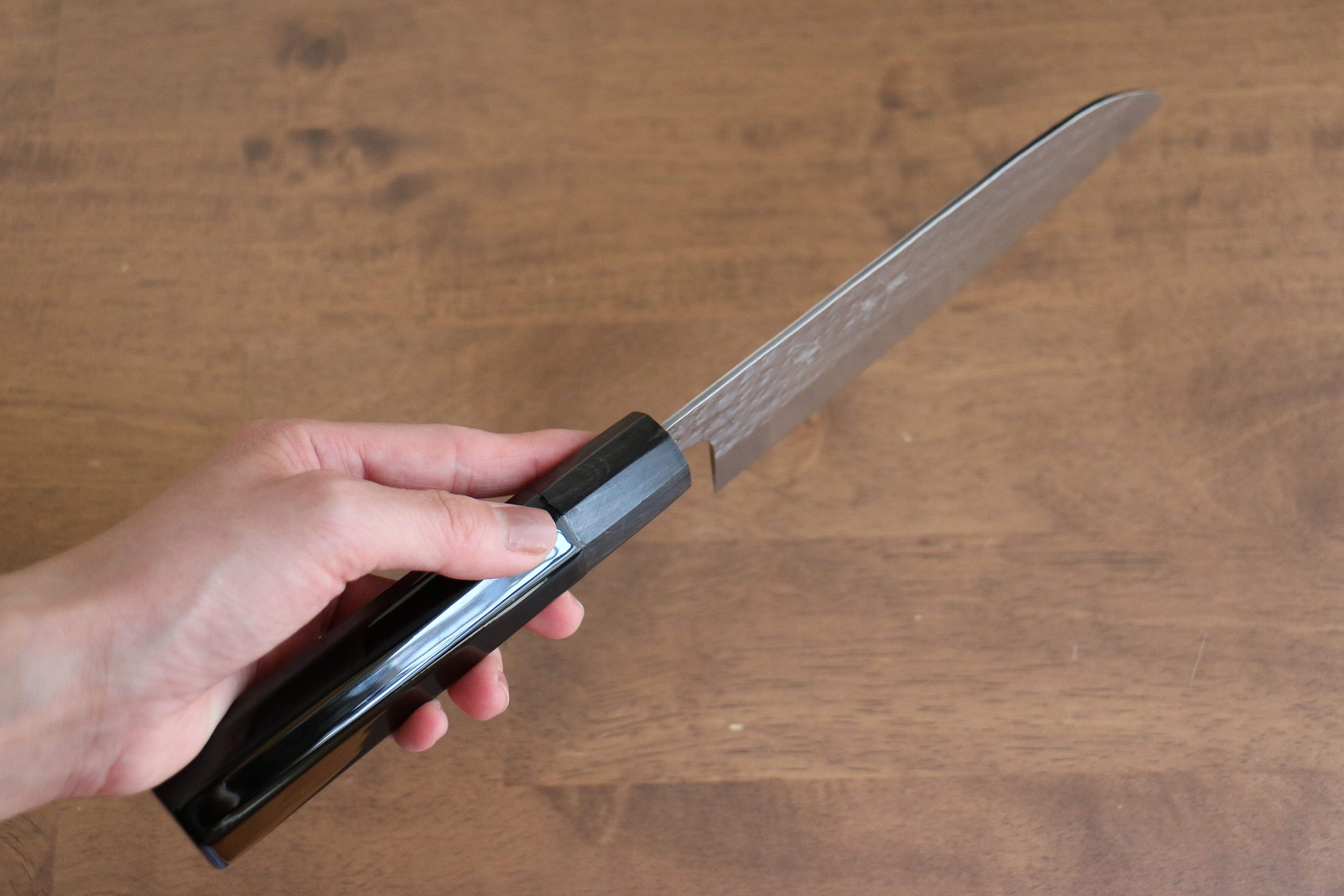 黑崎 優 閃光 SG2 鎚目 富士山 沈金 三德刀 165mm 漆塗 握把 附刀鞘 - 清助刃物