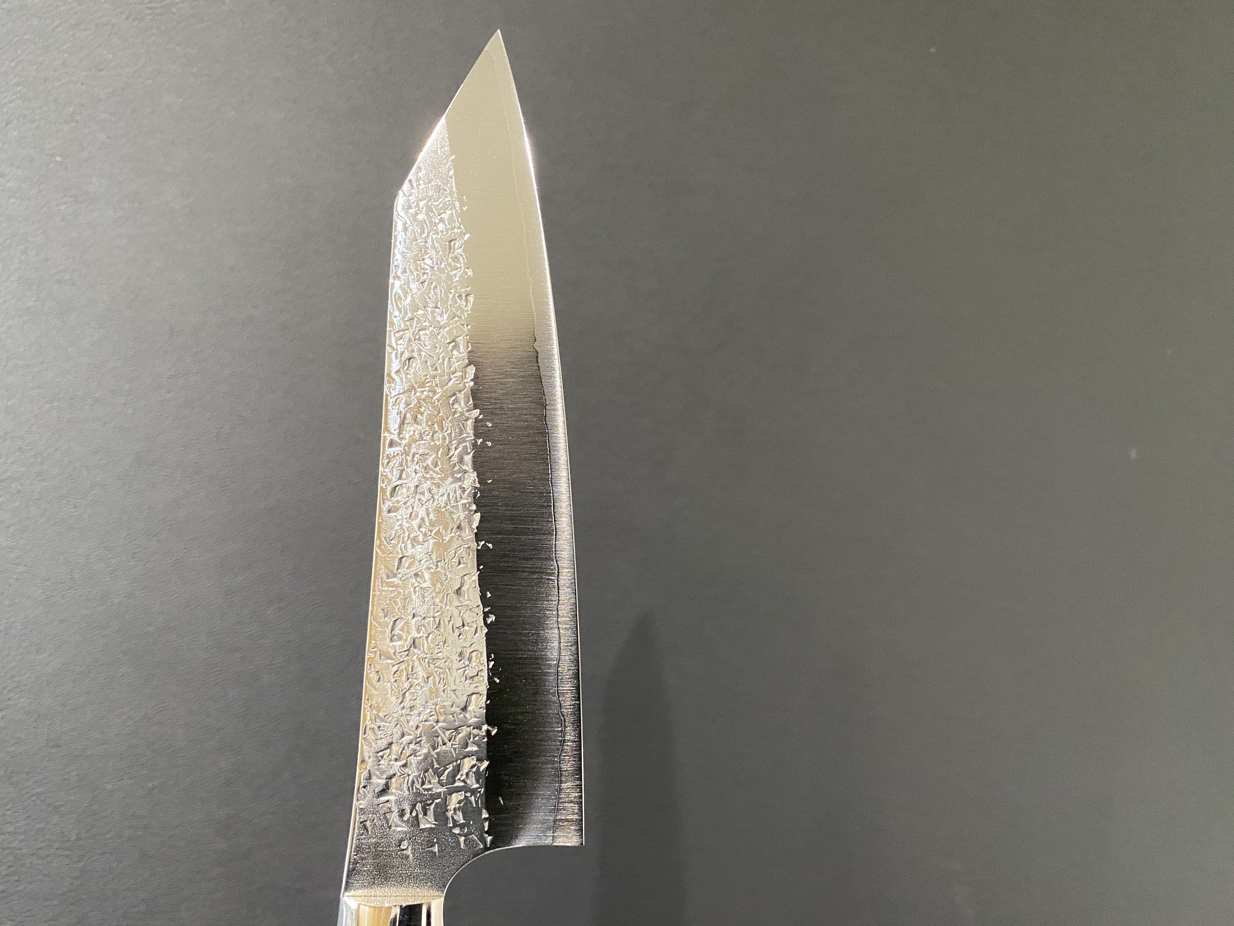 黑崎 優 雫 SG2 鎚目 三德刀 165mm 穩定木握把 - 清助刃物