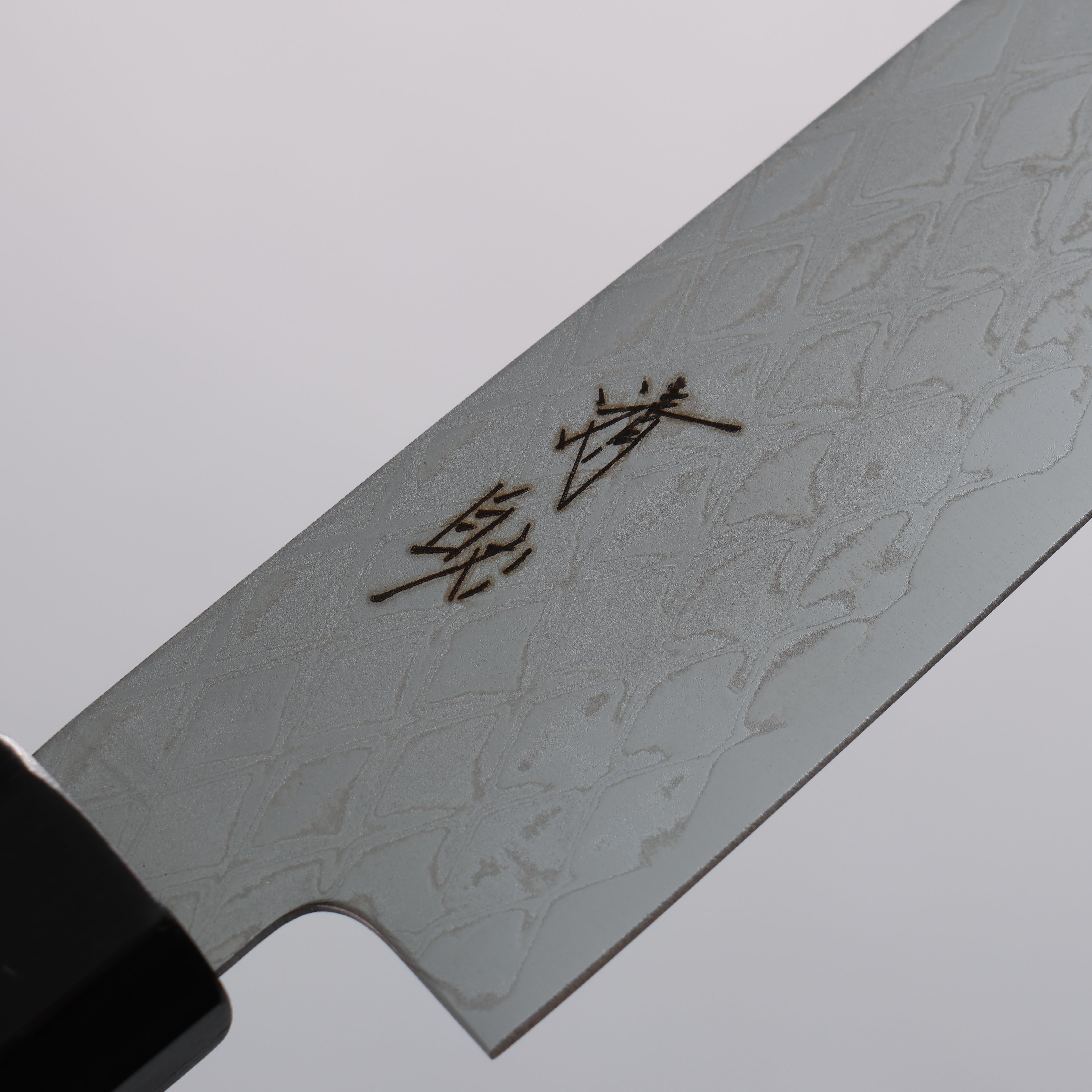 清助 AUS10 鏡面菱格紋 切付多用途小刀 150mm 紫檀木（口輪：黑合成木） 握把 - 清助刃物