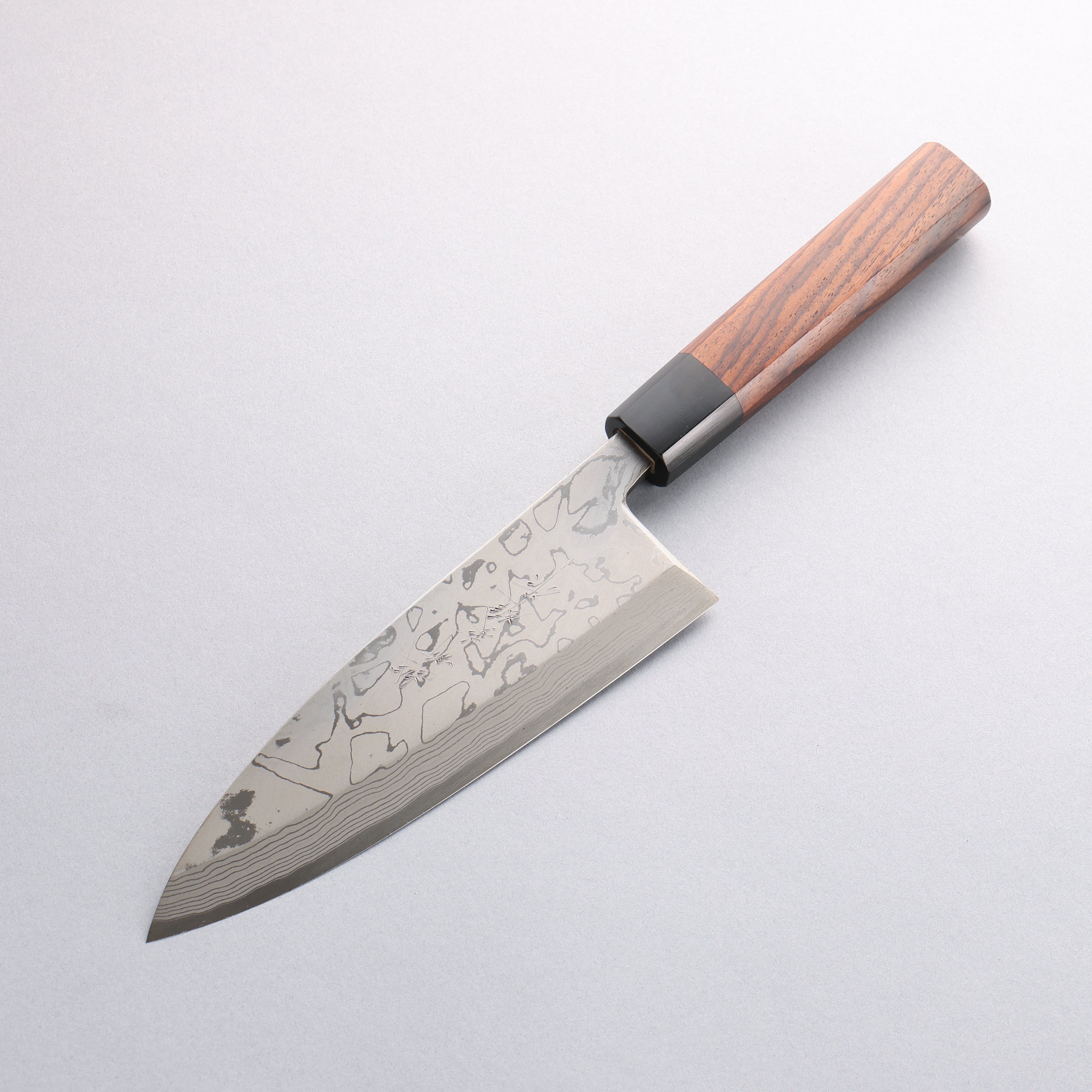 北岡 英雄 【左撇子用】 白鋼二號 大馬士革紋 出刃 180mm 紫檀木握把 - 清助刃物