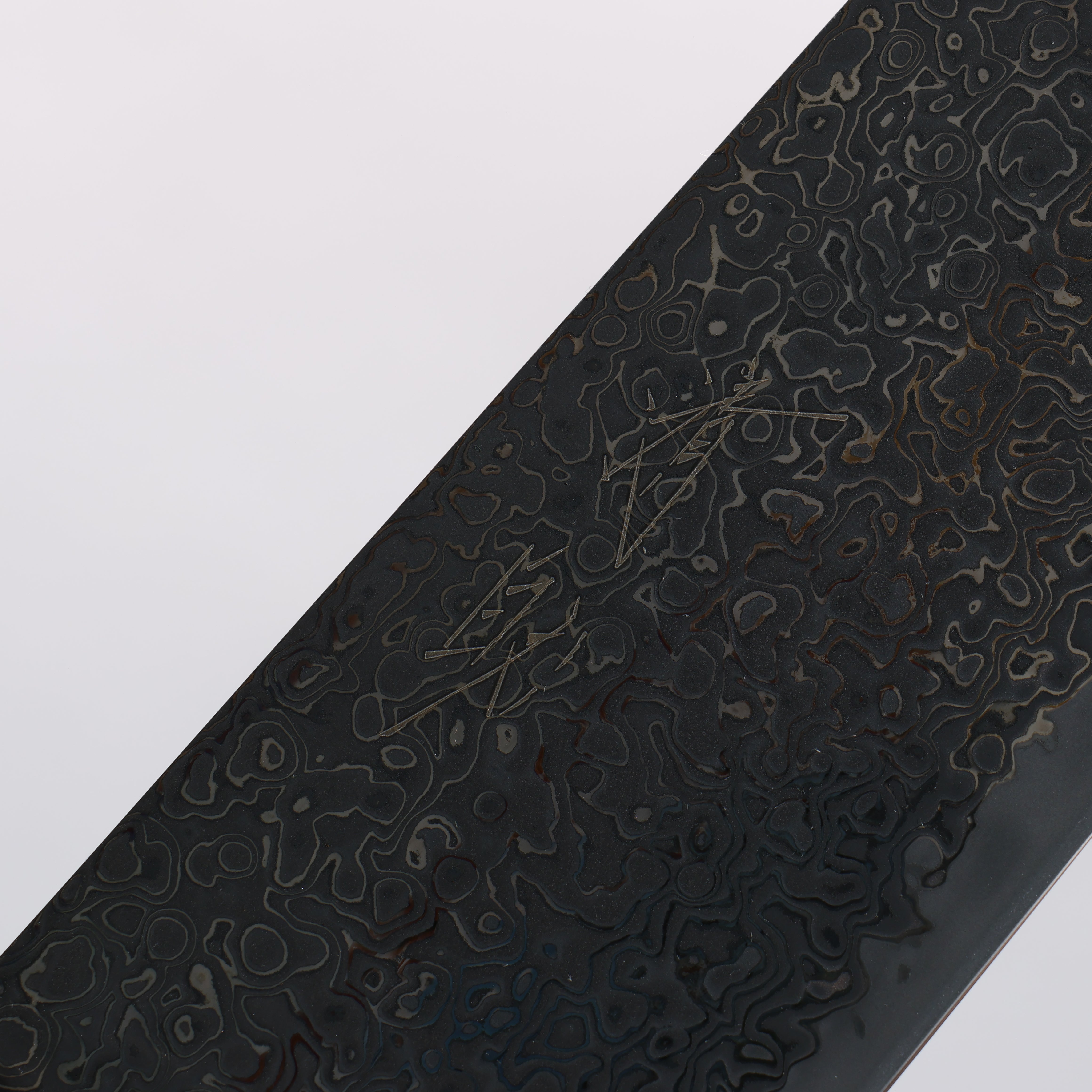 清助 SG2 黑色大馬士革紋 打磨處理 三德刀 180mm 黑檀 握把 - 清助刃物