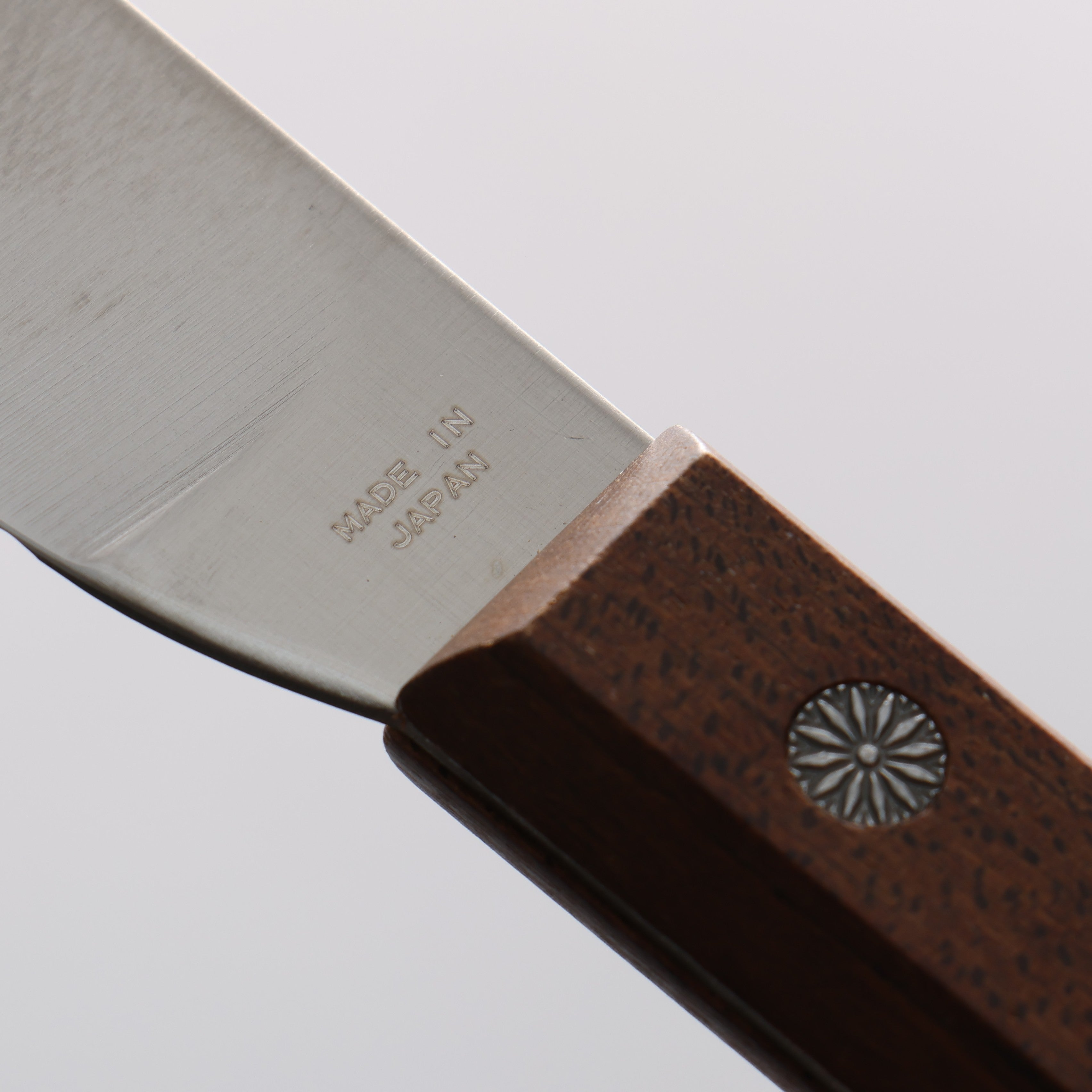 兼常 AUS8 抹刀 110mm 楓木 握把 - 清助刃物