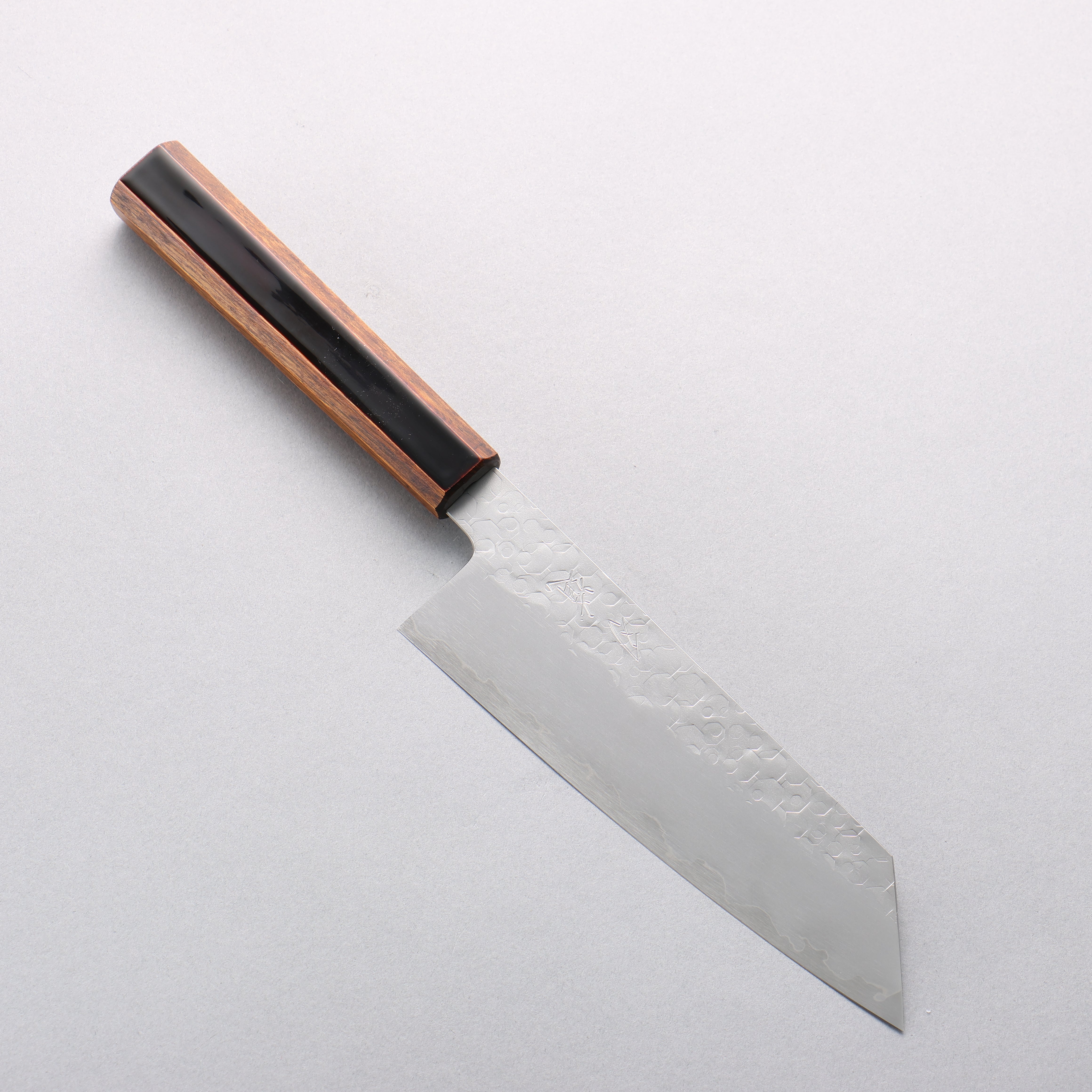 刃道 潮騒 SG2 鎚目 文化刀 180mm 漆塗 (木地呂塗) 握把 - 清助刃物