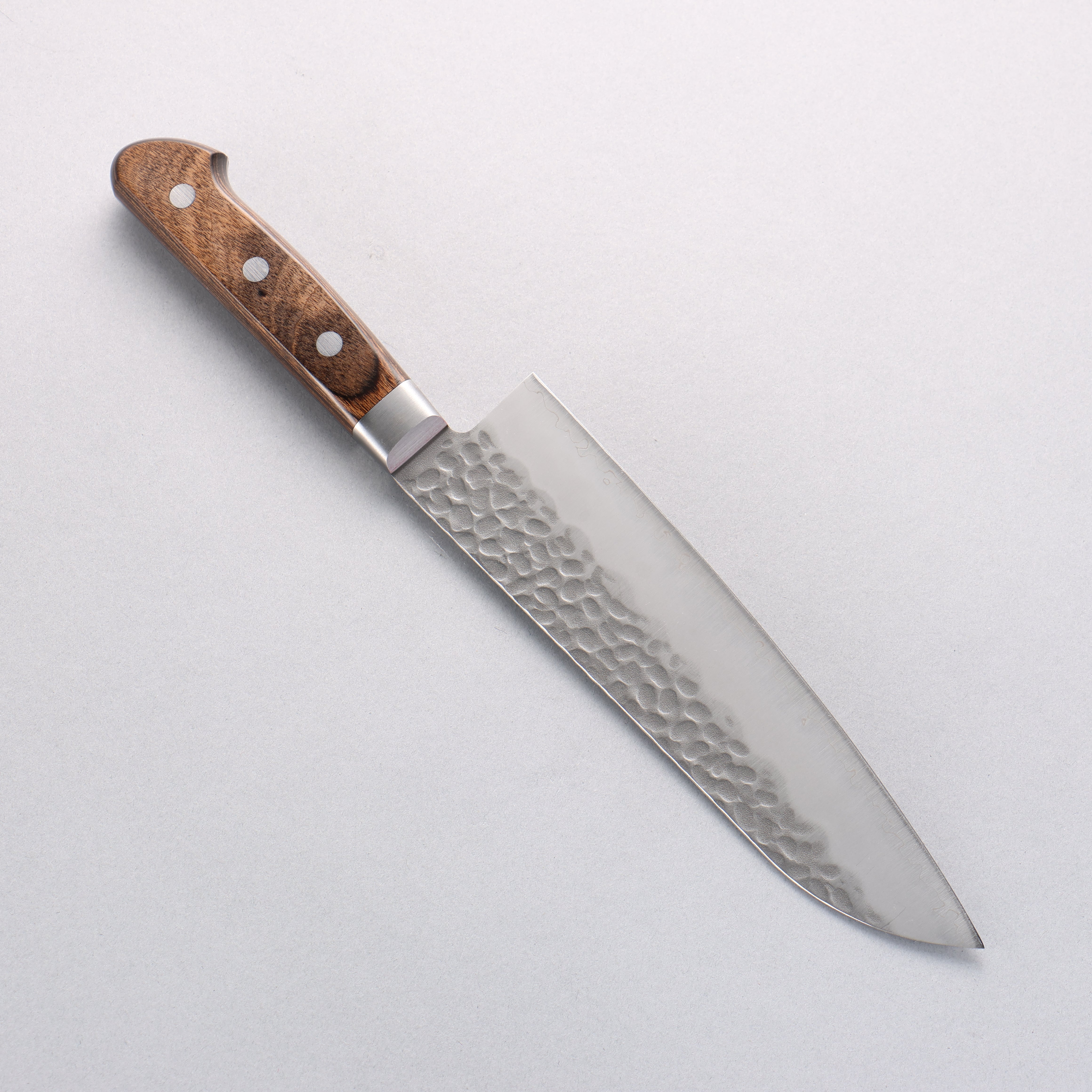 清助 AUS8 鎚目 三德刀 180mm 茶色合成木 握把 - 清助刃物