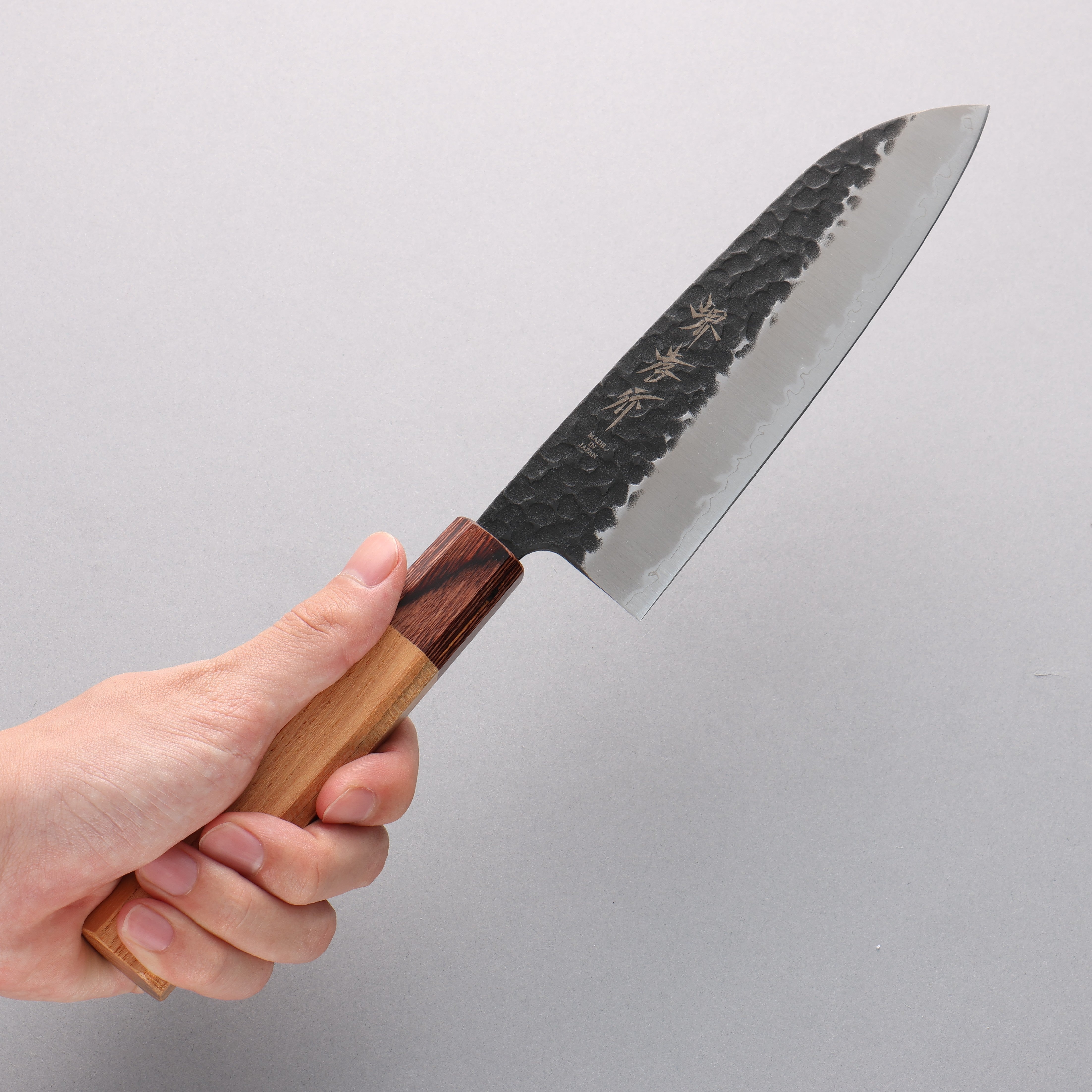堺 孝行 超級青鋼 鎚目 黑打 三德刀 165mm 櫸木握把 - 清助刃物