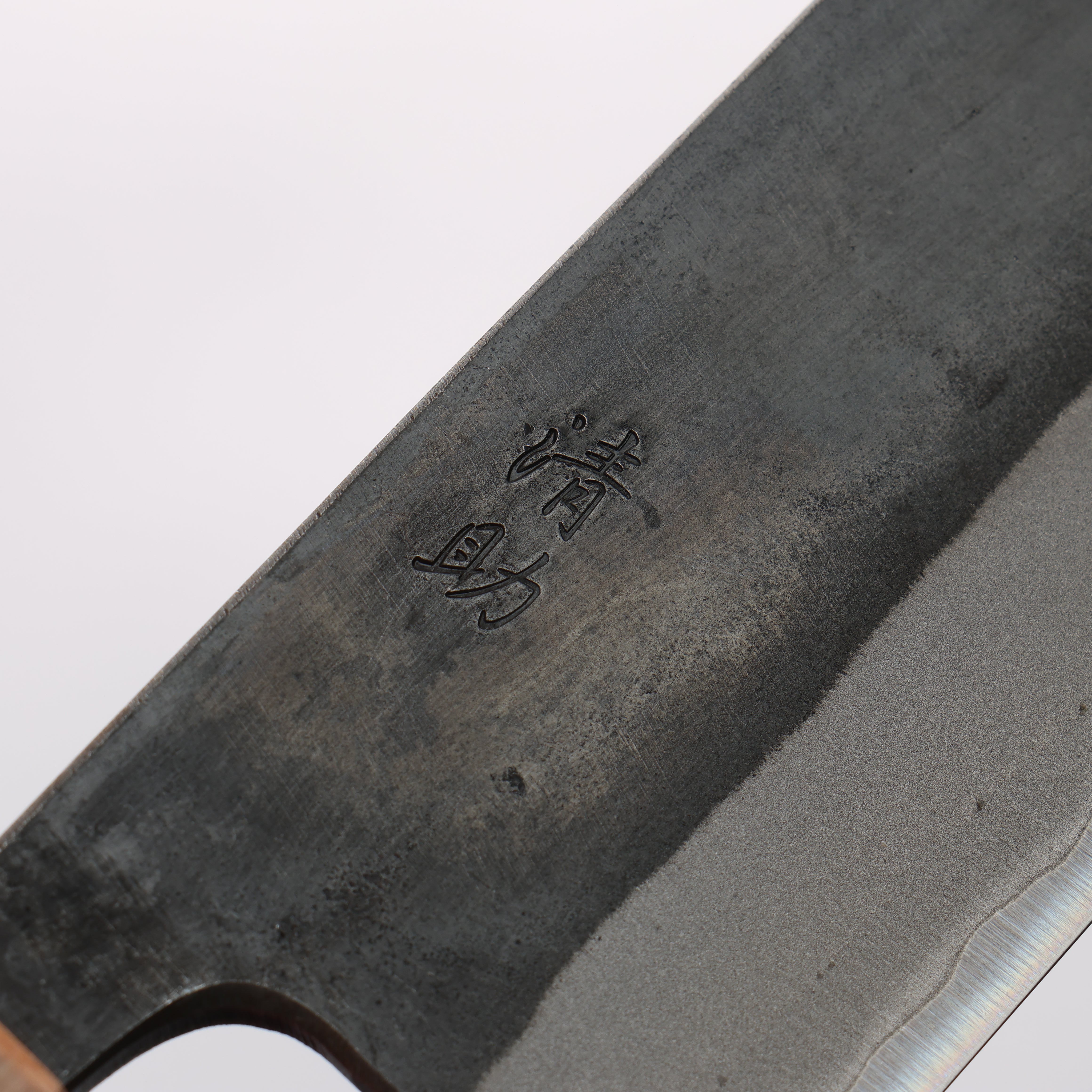 清助 青鋼二號 黑打 三德刀 170mm 燒栗木（口輪：櫻花木） 握把 - 清助刃物