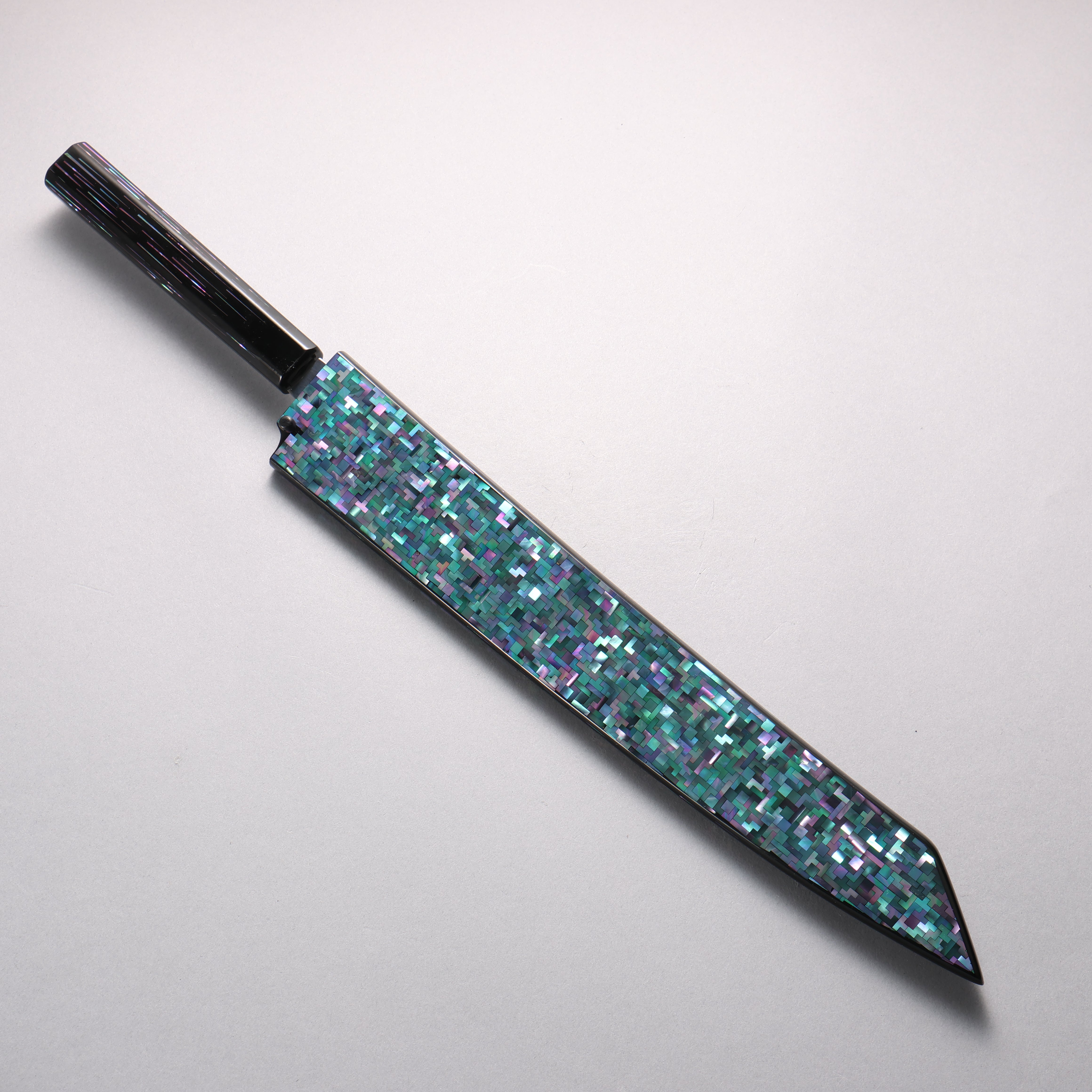 堺 孝行 本燒 飛燕 VG10 鏡面處理 劍型柳刃 300mm 黑漆塗 (珍珠母貝鑲嵌) 握把 附刀鞘 Tetris Pattern MOP inlay (テトリス調螺鈿) - 清助刃物