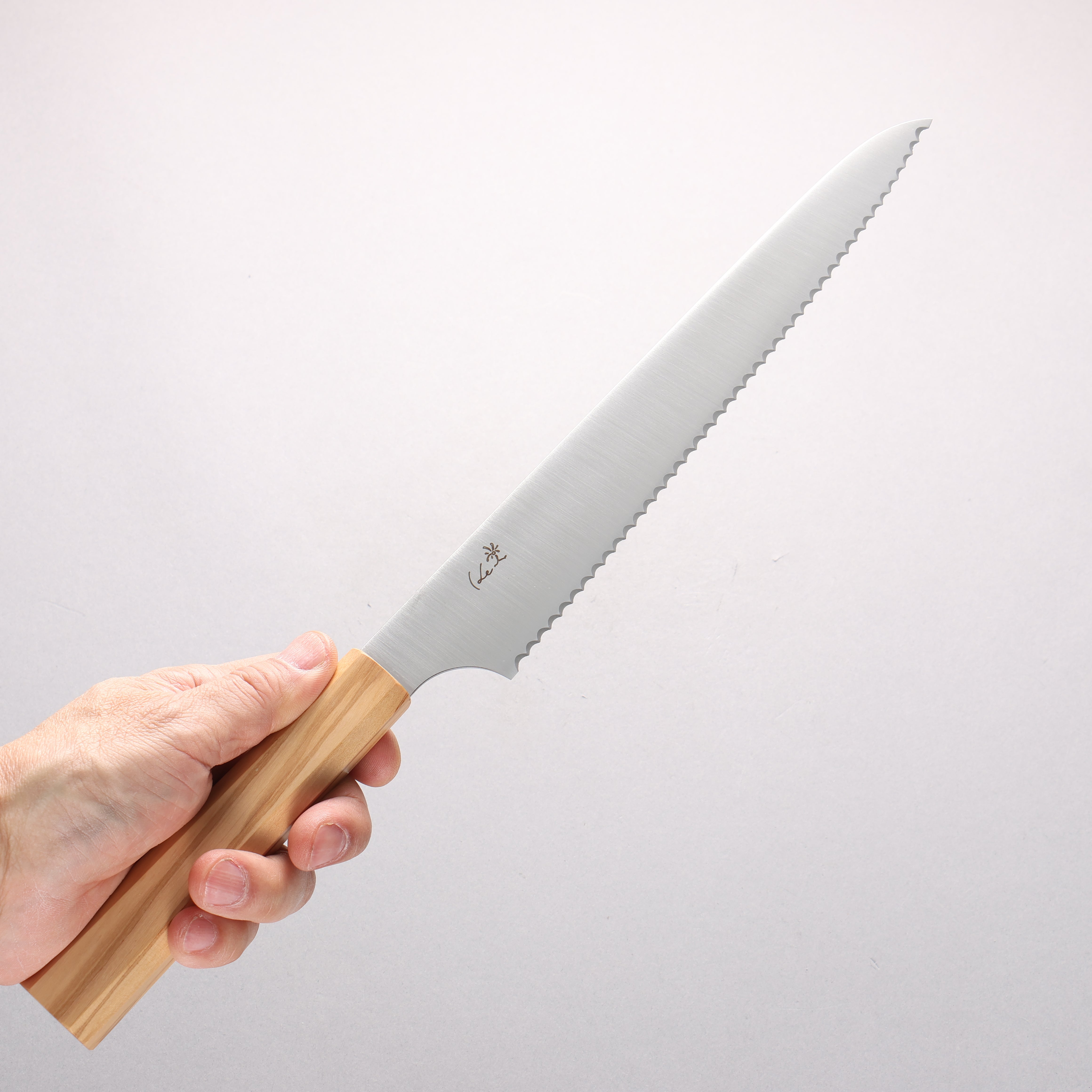 Kei 不鏽鋼 麵包刀 240mm 橄欖樹 握把 - 清助刃物