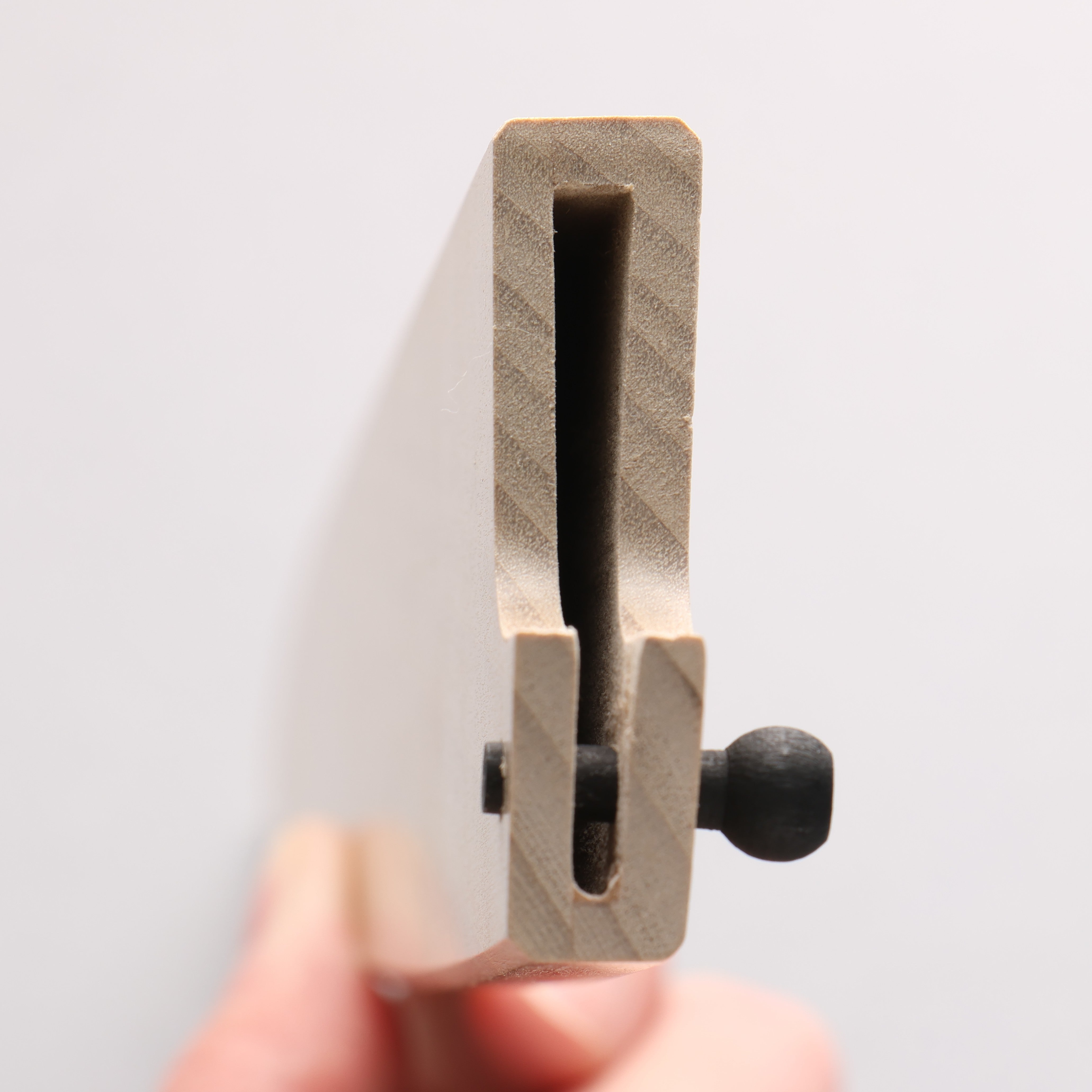 木蘭鞘 240mm 蛸引用 附合成木安全栓 - 清助刃物