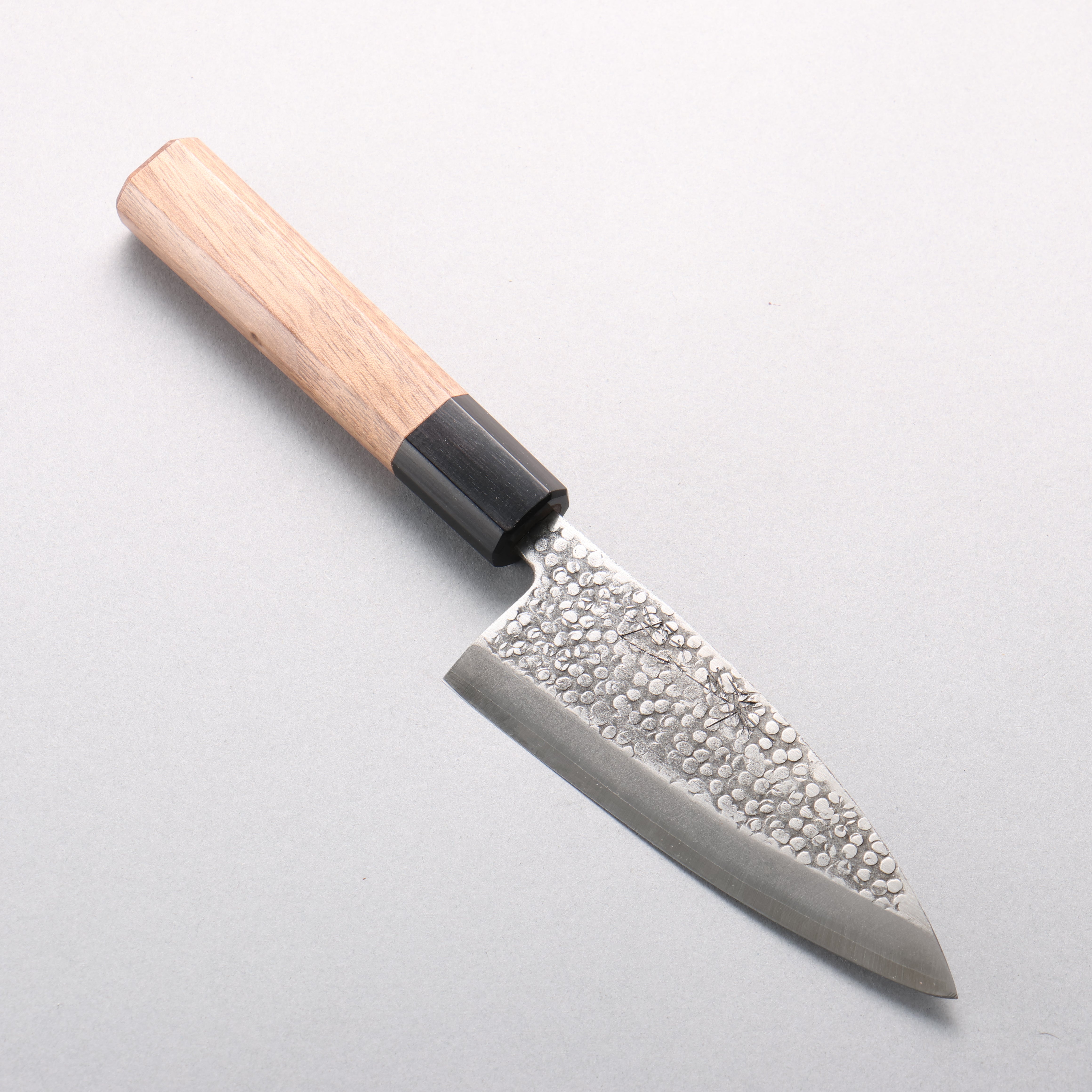 清助 銀三鋼 鎚目 (丸) 竹筴魚刀 120mm 核桃木 握把 - 清助刃物