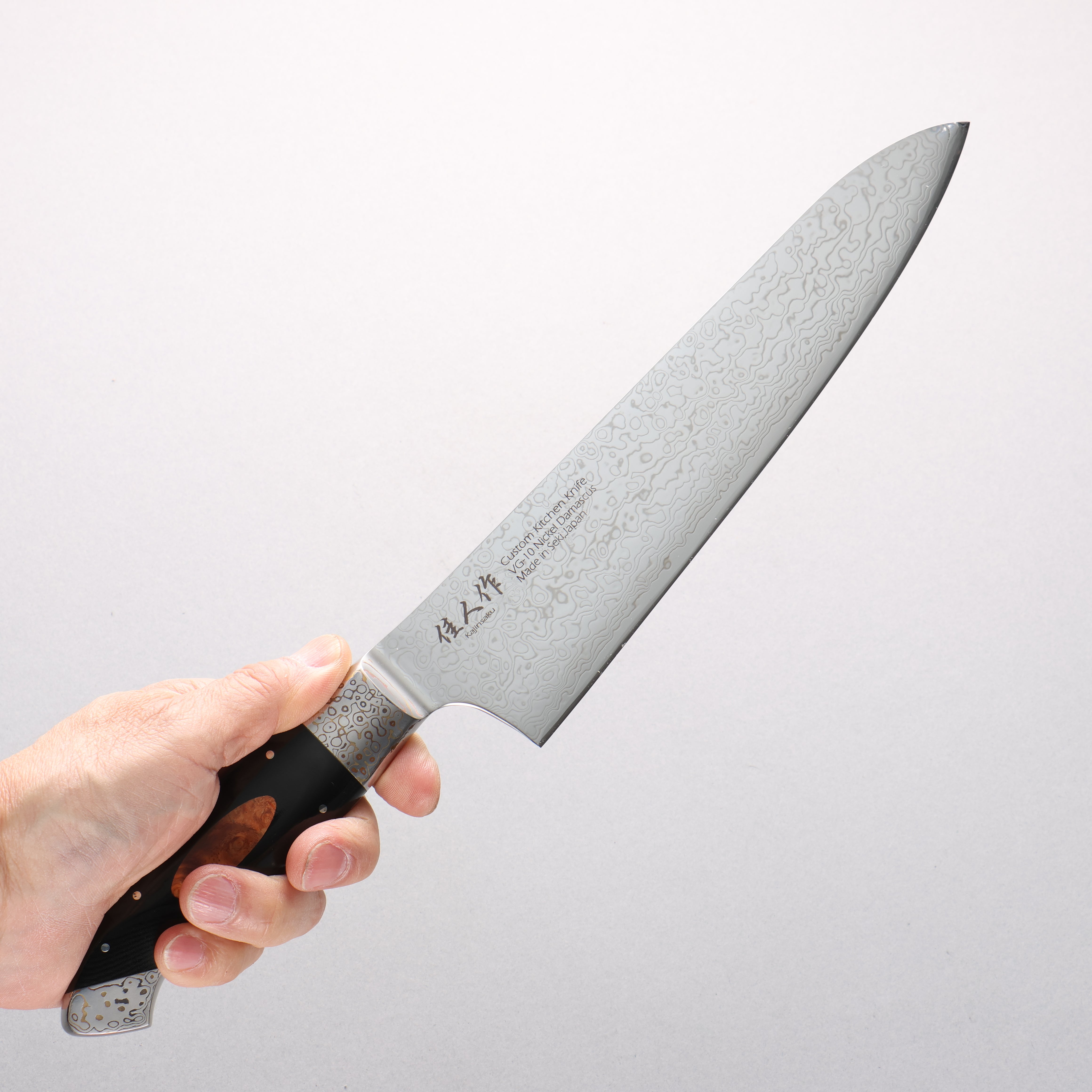 佳人 VG10 大馬士革紋 牛刀 210mm 黑米卡塔（樹脂複合材料）（木鑲嵌） 握把 - 清助刃物