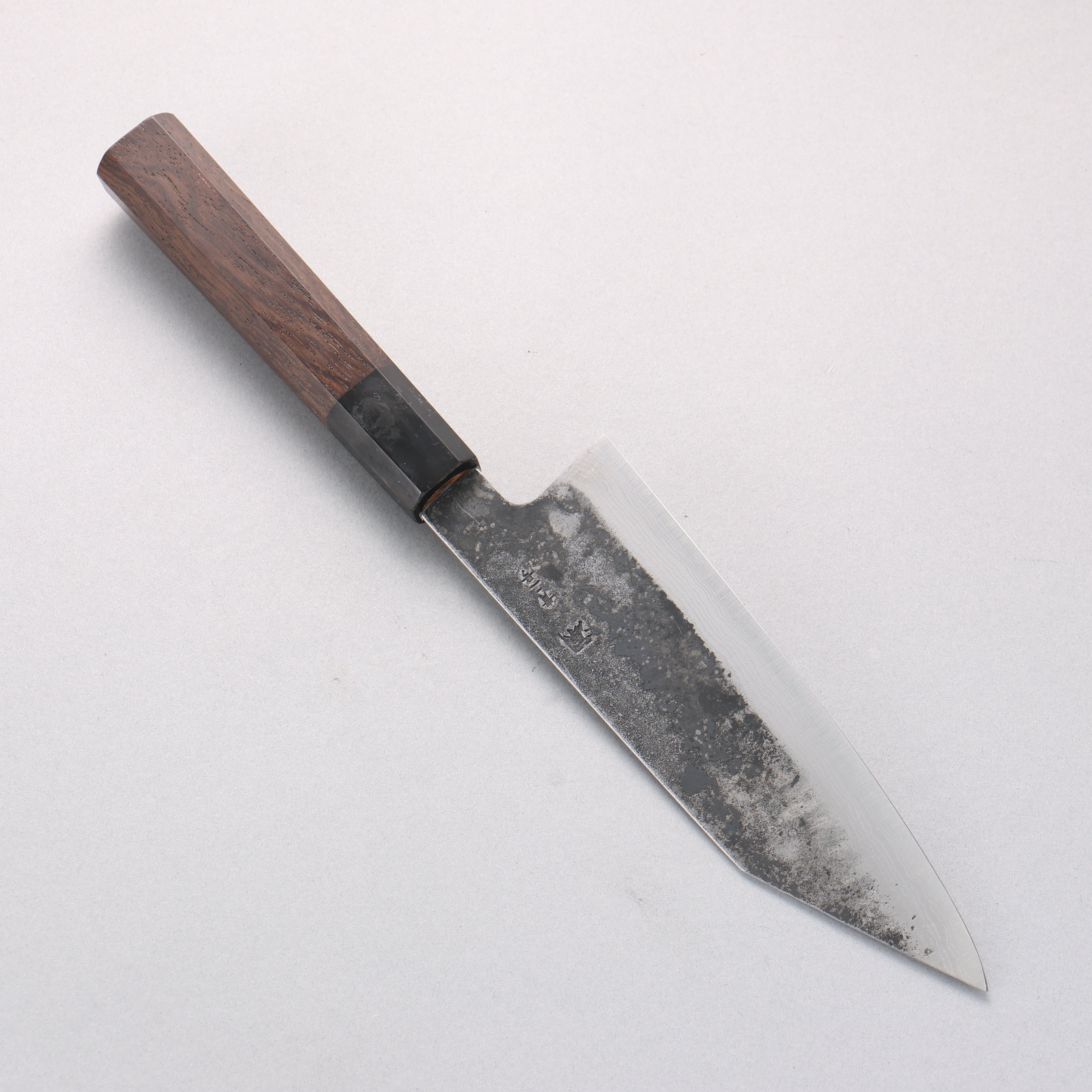 田中 誠貴 鐵火 青鋼二號 黑打 大馬士革紋 切付三德刀 170mm 核桃木 握把 - 清助刃物